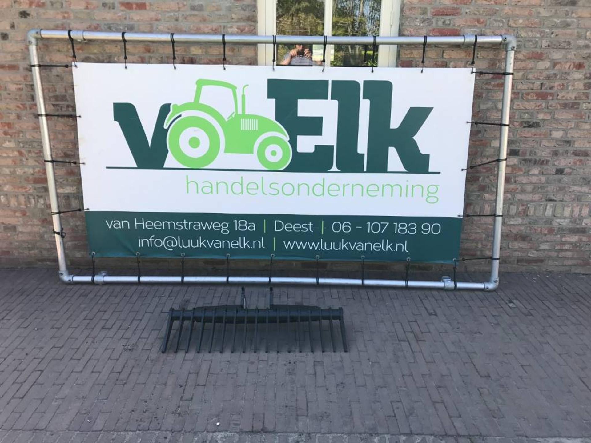 Foto 1 van Nieuwe Egaliseerhark / Hark CW00 en CW05 voor Minigraver