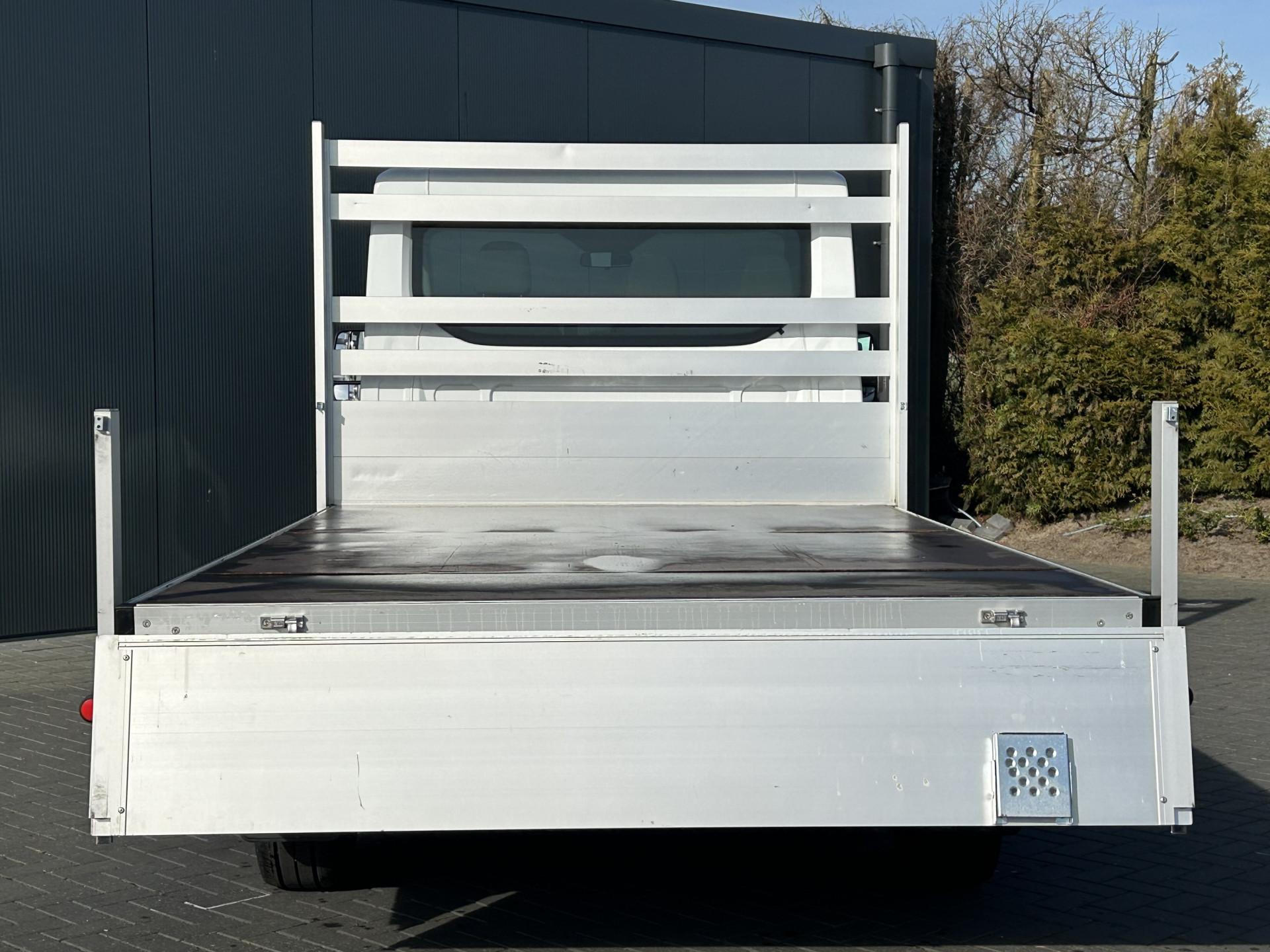 Foto 8 van Ford 350 2.0 TDCI 130 PK WB 395 / 4.408 KM !! / LANGE UITVOERING PICK UP / 1e EIG. / AIRCO / CRUISE / 2.800 KG AHG