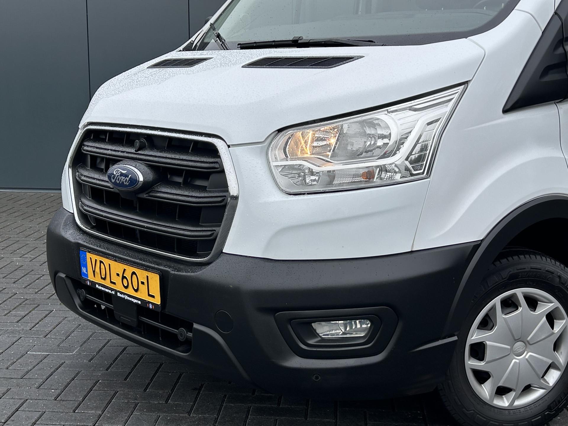 Foto 14 van Ford 2.0 TDCI / L2H2 / 1e EIGENAAR / IMPERIAAL / 2.5 TONS TREKHAAK / AIRCO / CRUISE / 3-ZITS