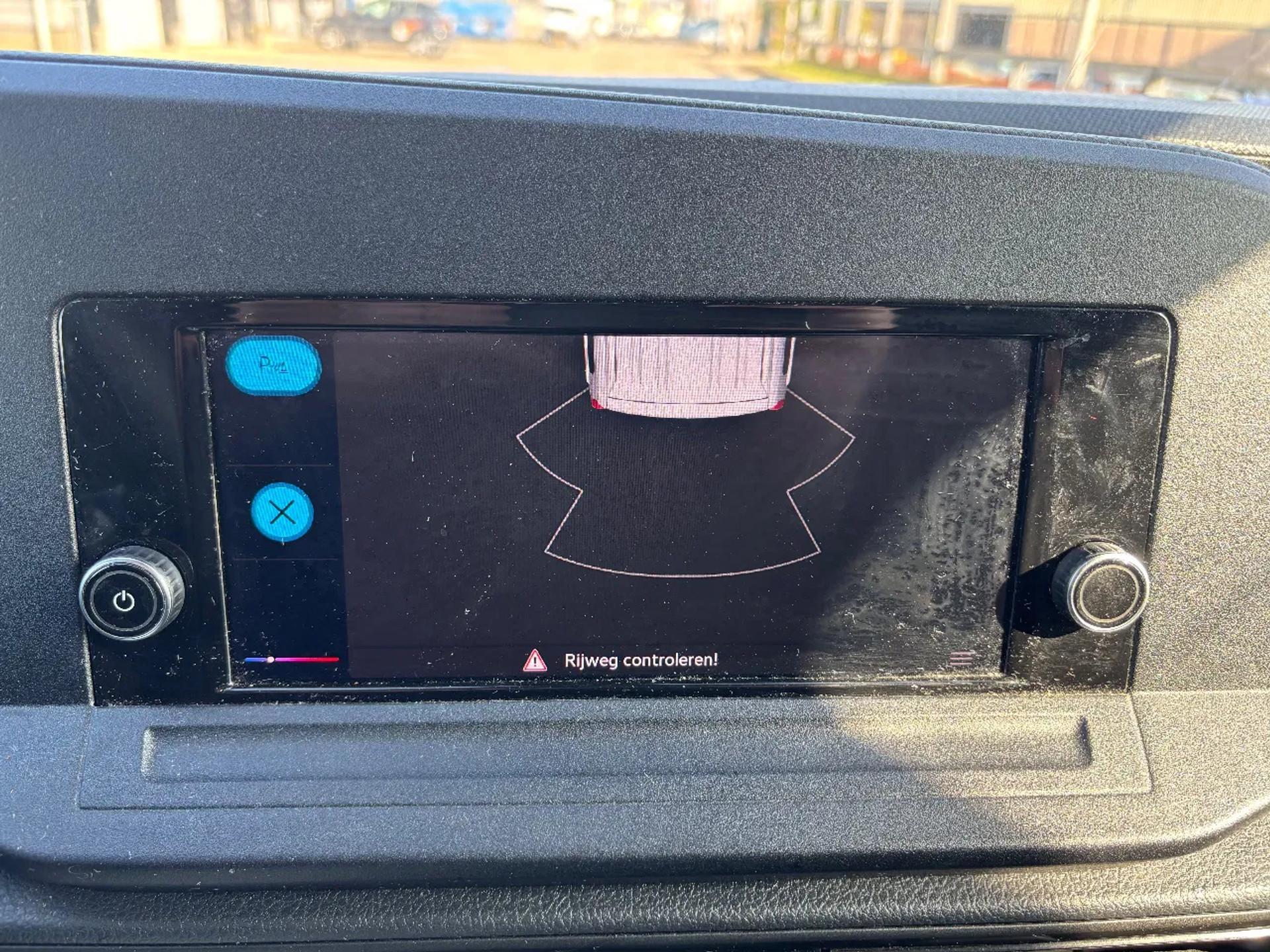 Foto 15 van Volkswagen Cargo 2.0TDI L1H1 Airco Cruisecontrol Apple CarPlay 68.400KM EURO 6