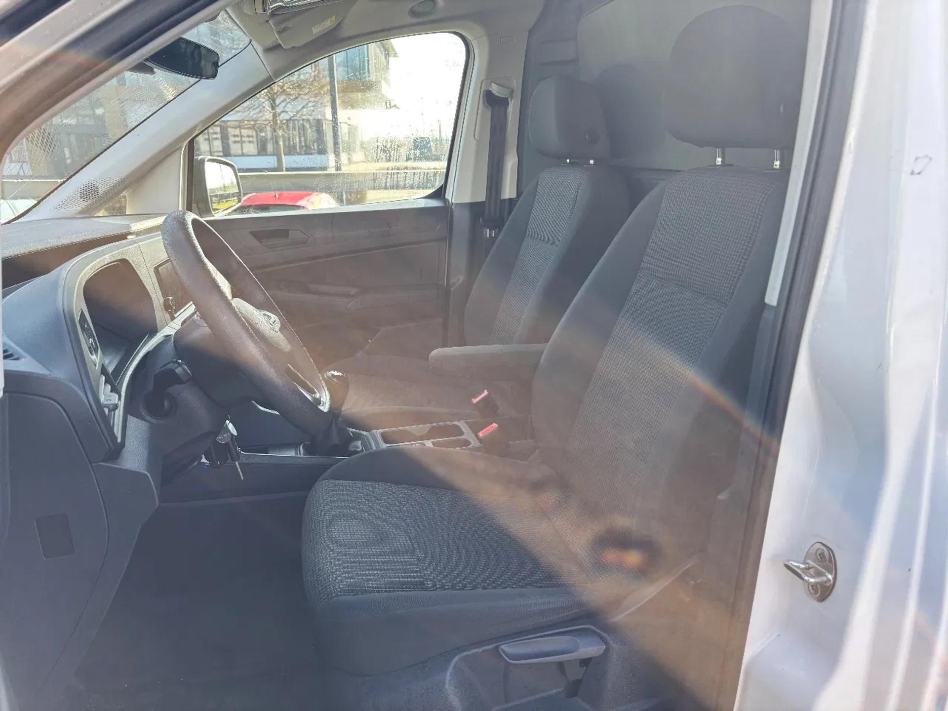 Foto 9 van Volkswagen Cargo 2.0TDI L1H1 Airco Cruisecontrol Apple CarPlay 68.400KM EURO 6