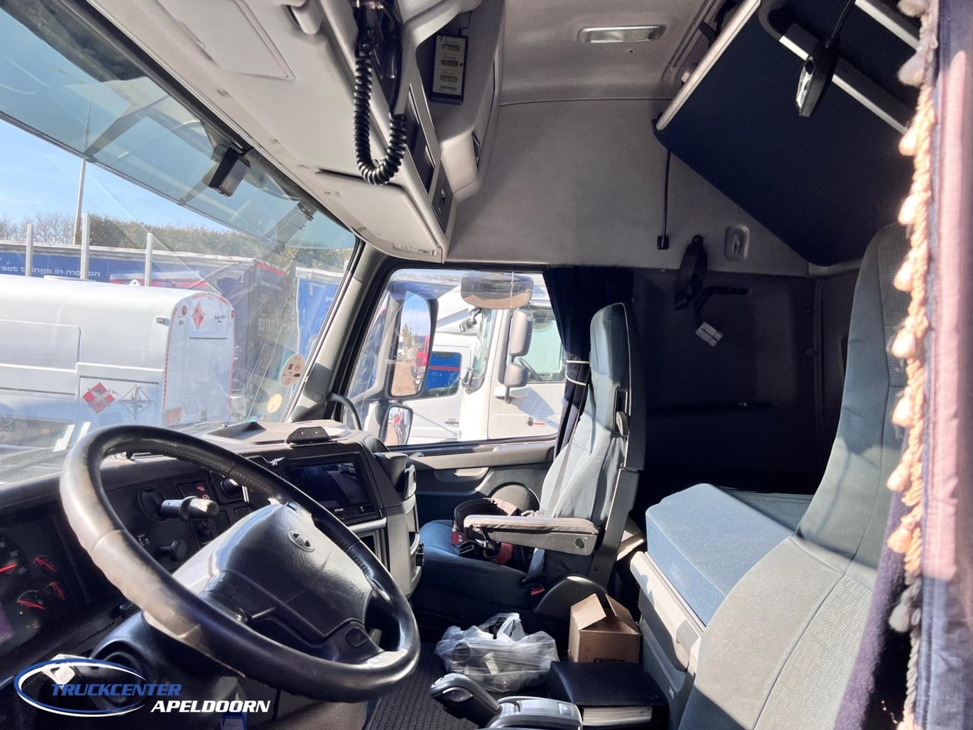 Foto 5 van Volvo FH 440
