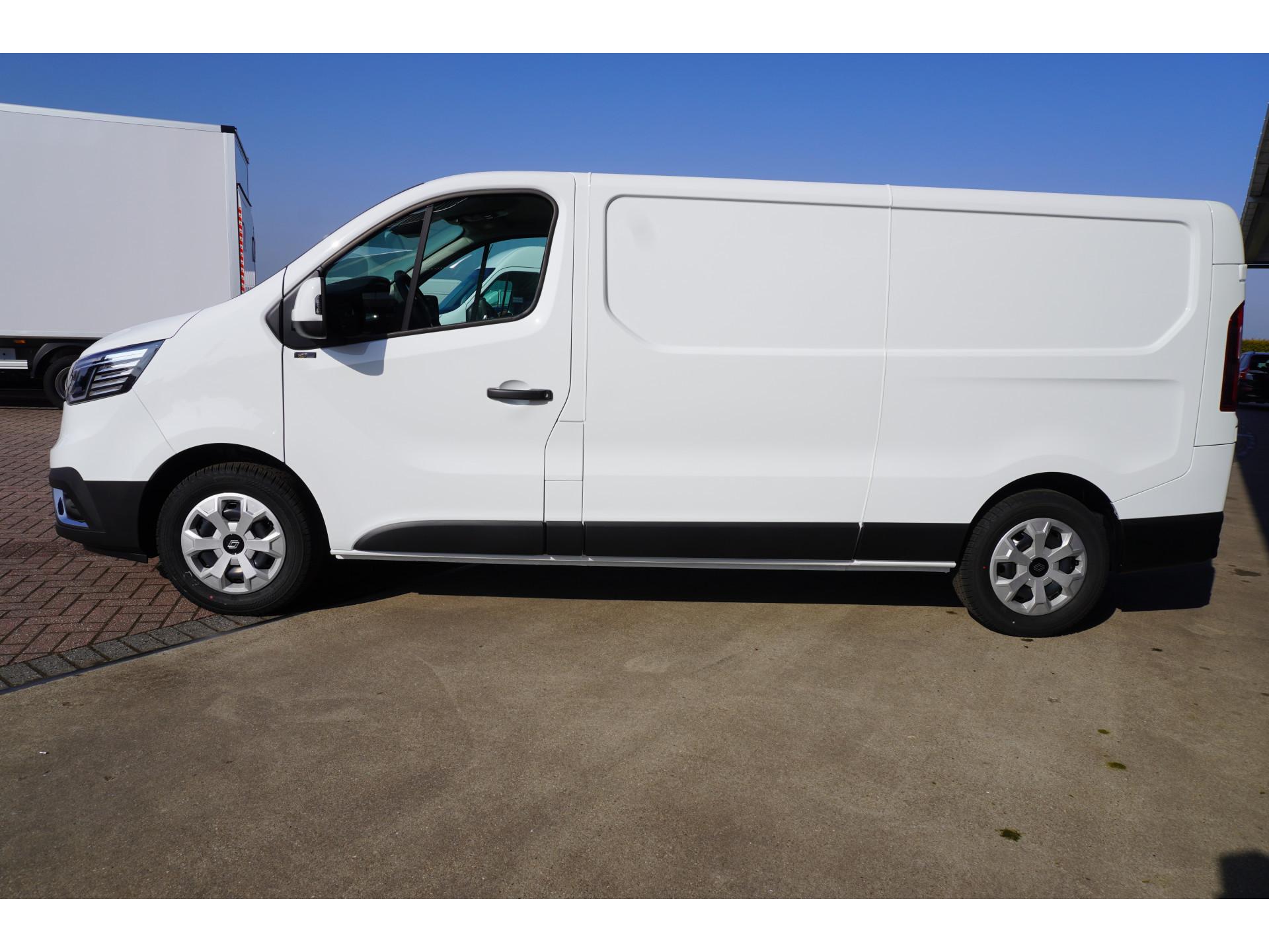 Foto 8 van Renault 2.0 Blue dCi 130PK T30 L2H1 Advance