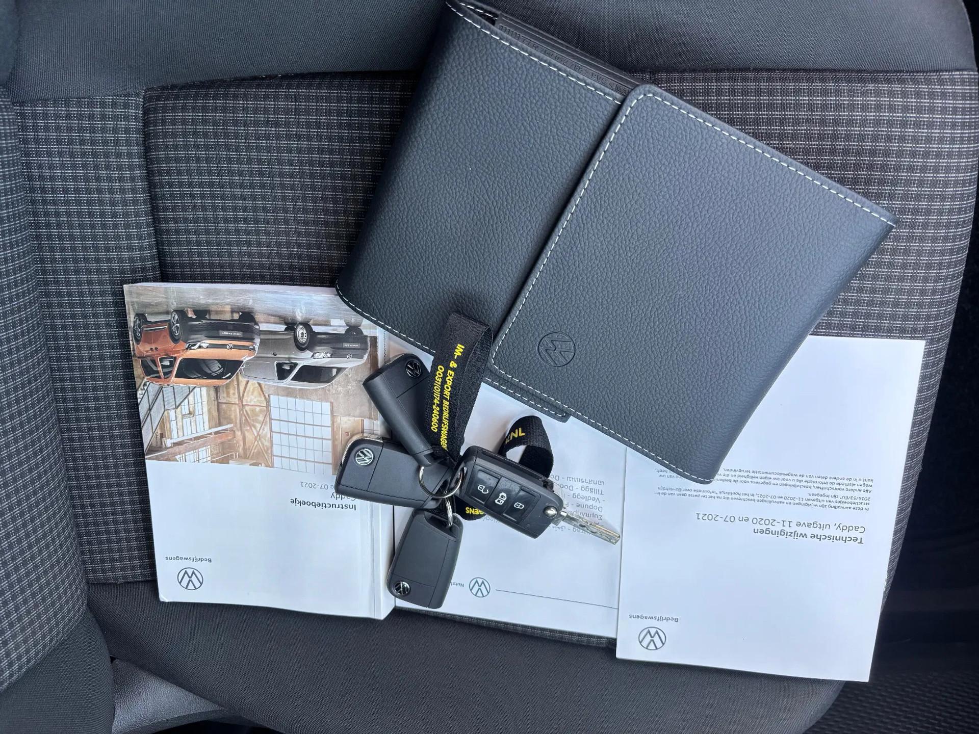 Foto 18 van Volkswagen 2.0TDI Cargo L1H1 Airco Cruisecontrol Applecarplay