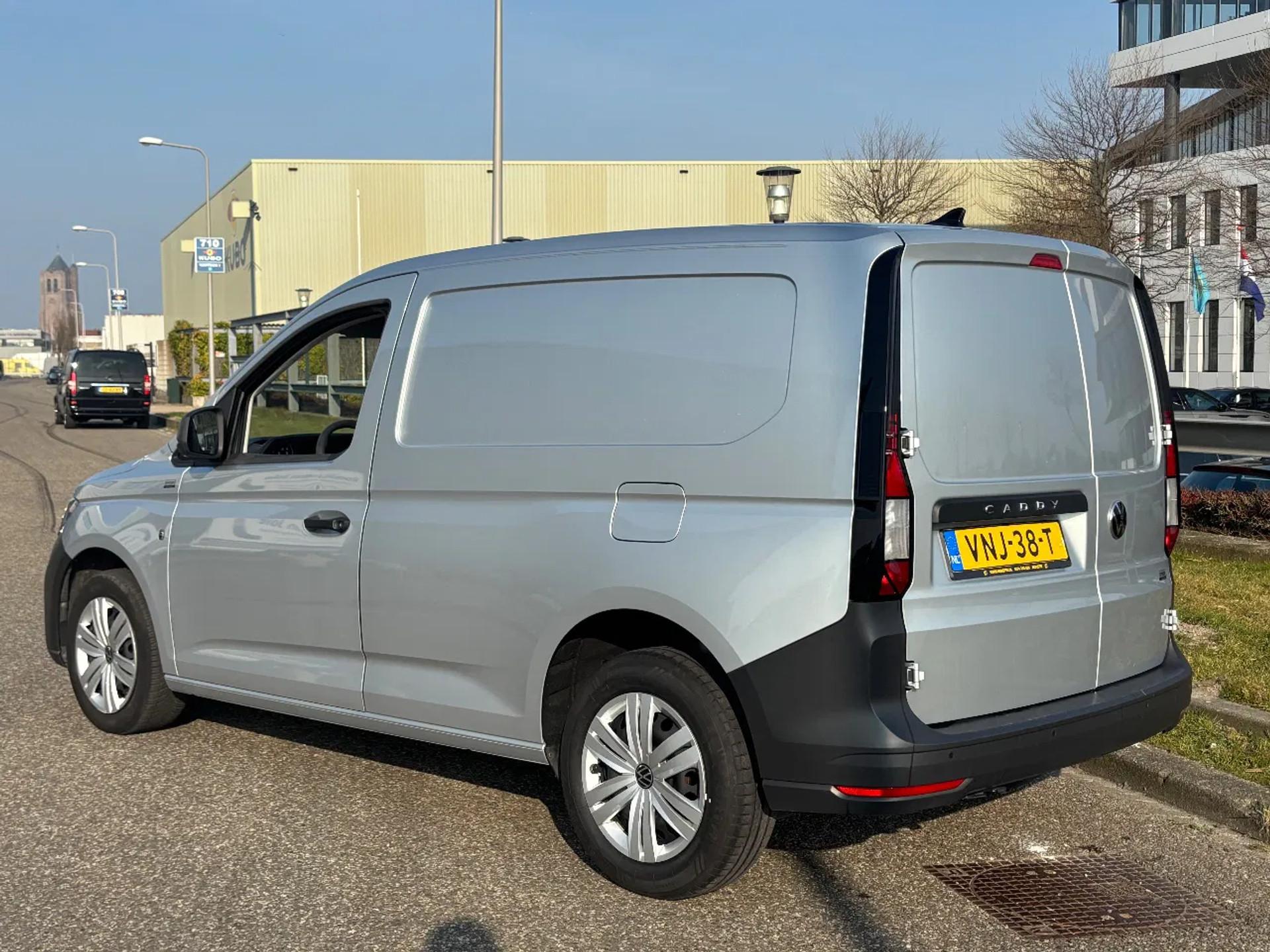 Foto 5 van Volkswagen 2.0TDI Cargo L1H1 Airco Cruisecontrol Applecarplay
