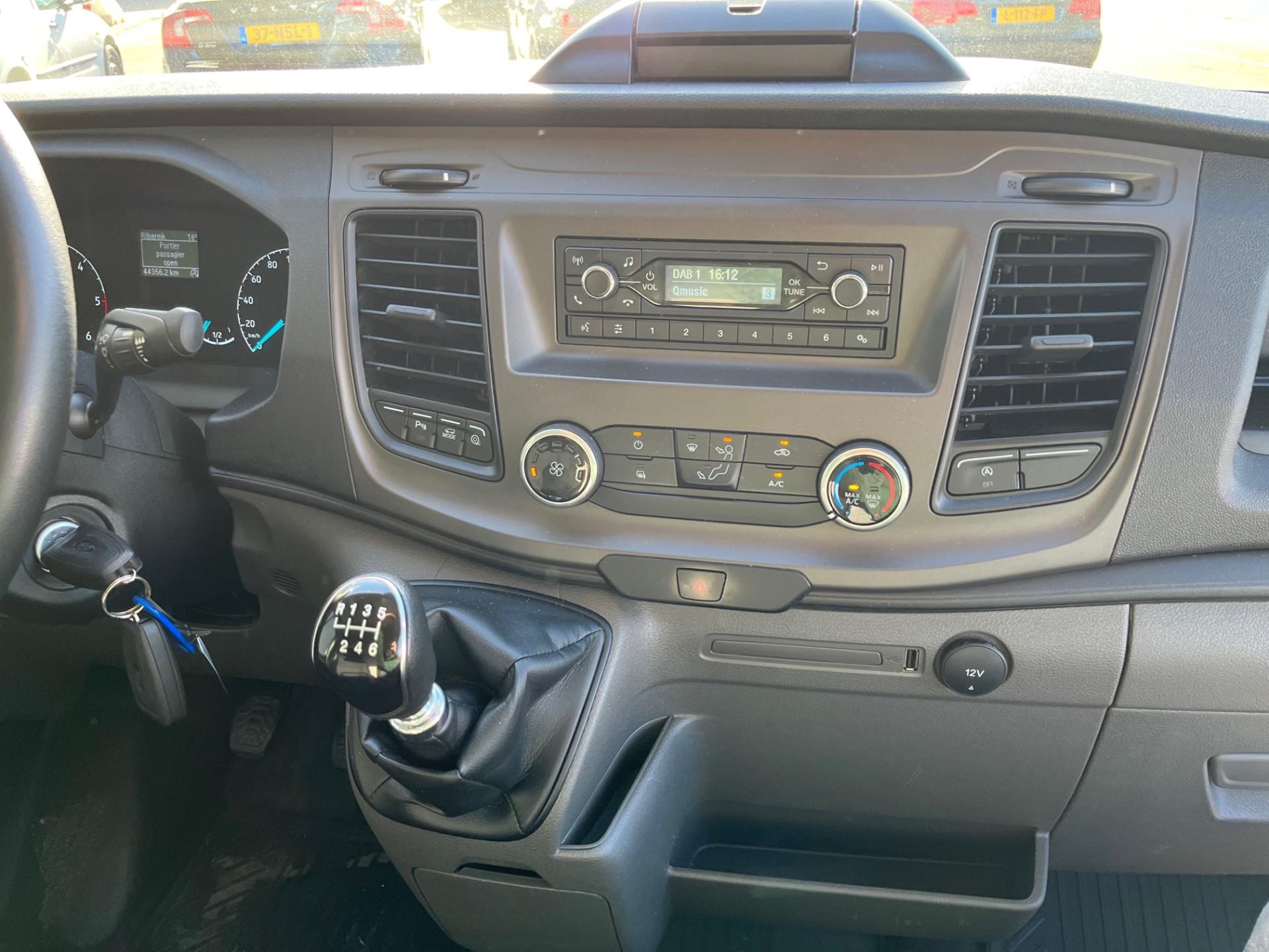 Foto 8 van Ford 290 2.0 TDCI Trend