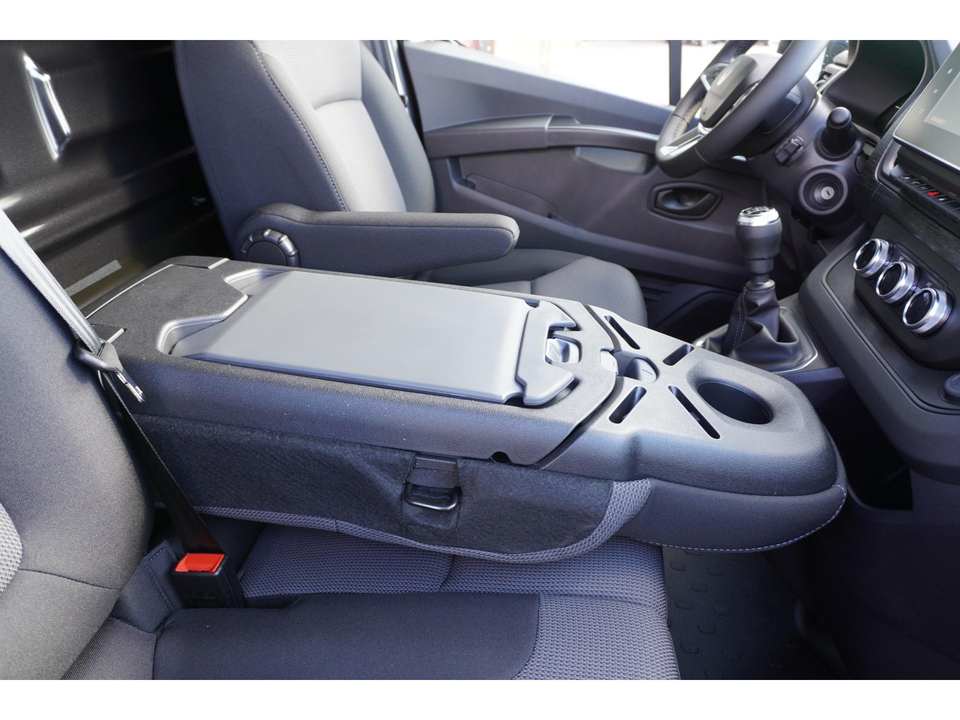 Foto 20 van Renault 2.0 Blue dCi 130 T30 L2H1 Advance