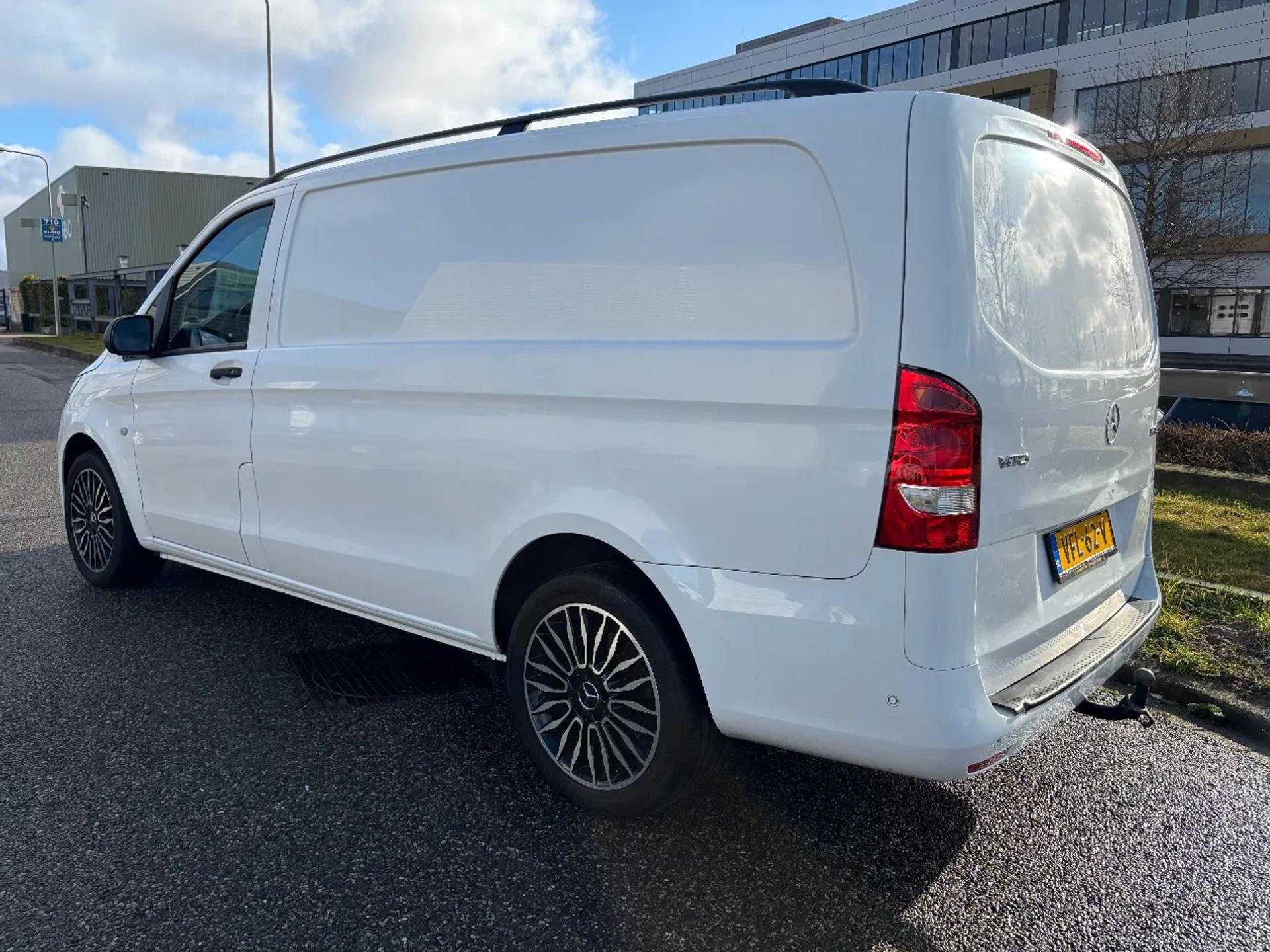 Foto 5 van Mercedes-Benz 116CDI L2H1 Automaat Airco Navi Cruisecontrol Trekhaak