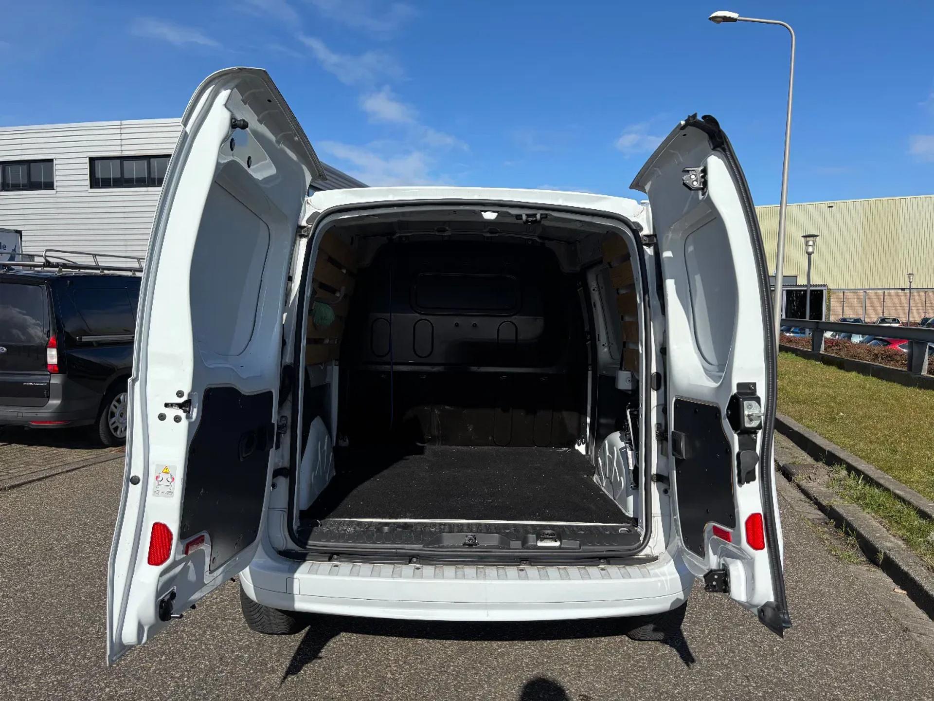Foto 6 van Mercedes-Benz 108CDI L1H1 Airco EURO 6