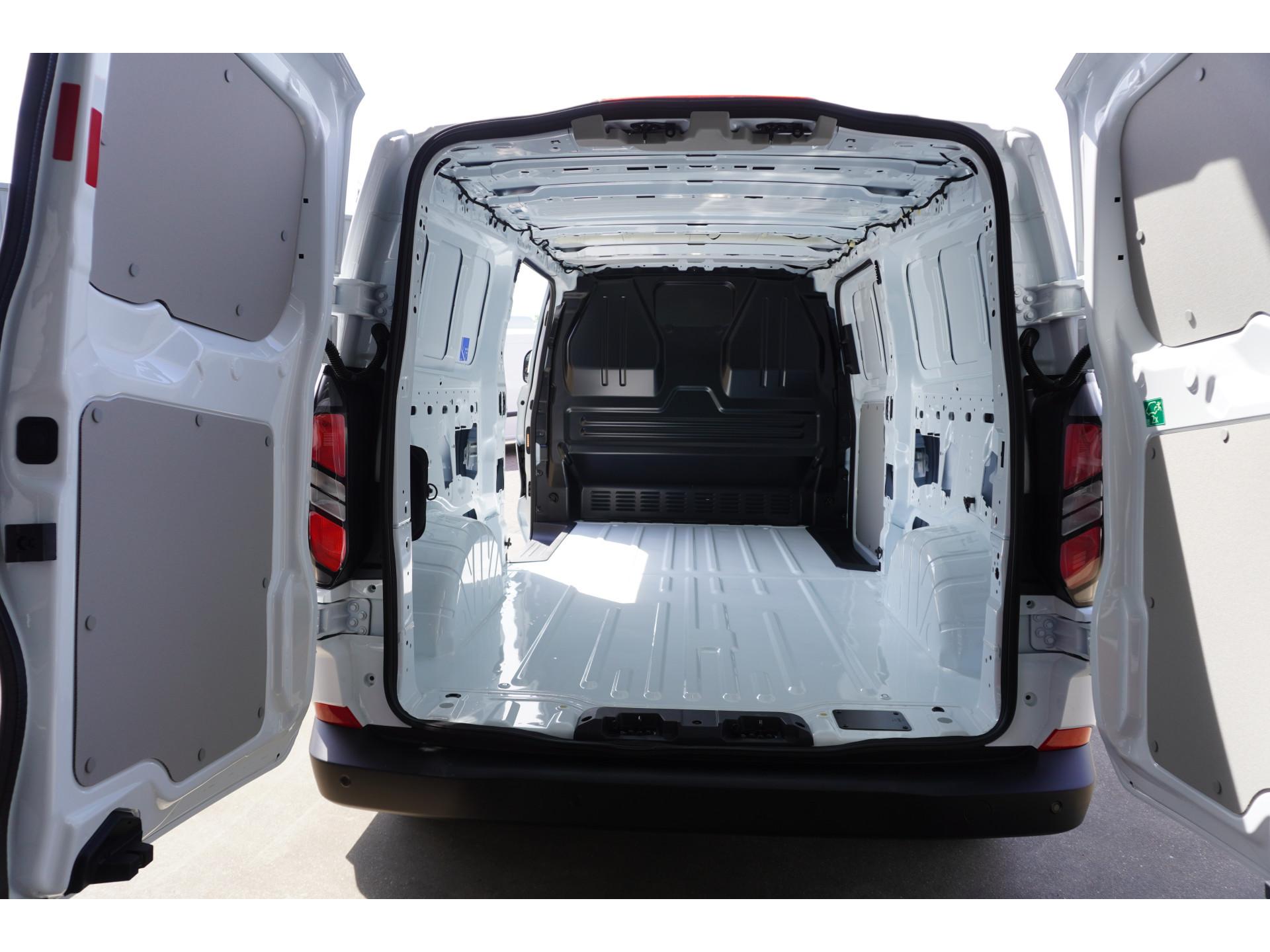 Foto 13 van Ford Transit Custom 320L 2.0 TDCI 170PK L2H1 Trend Automaat Schuifdeur L / R