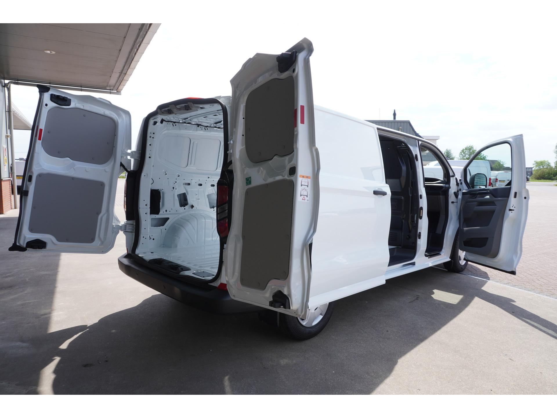 Foto 5 van Ford Transit Custom 320L 2.0 TDCI 170PK L2H1 Trend Automaat Schuifdeur L / R