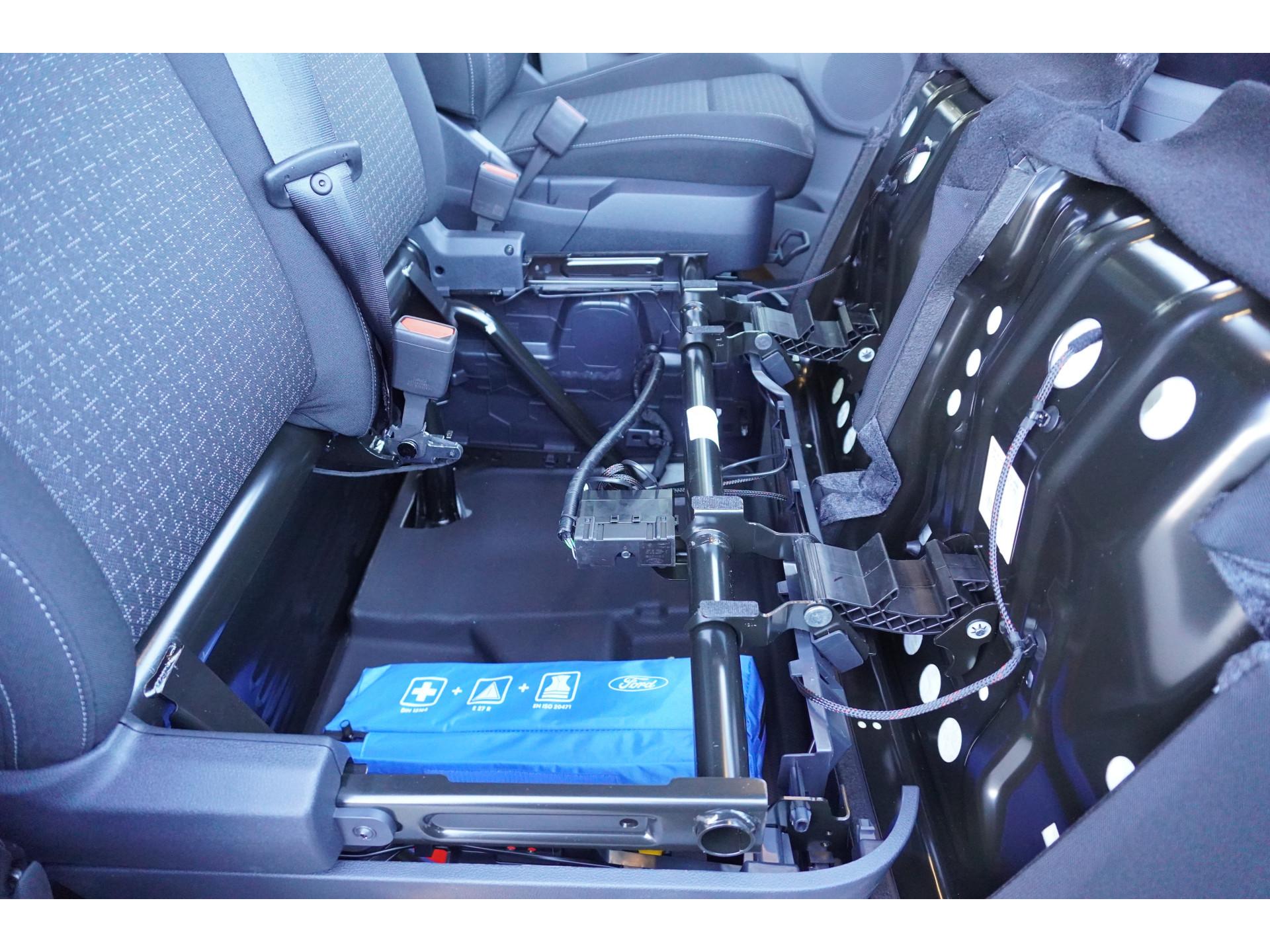 Foto 23 van Ford 320L 2.0 TDCI 170PK L2H1 Trend Automaat Schuifdeur L / R
