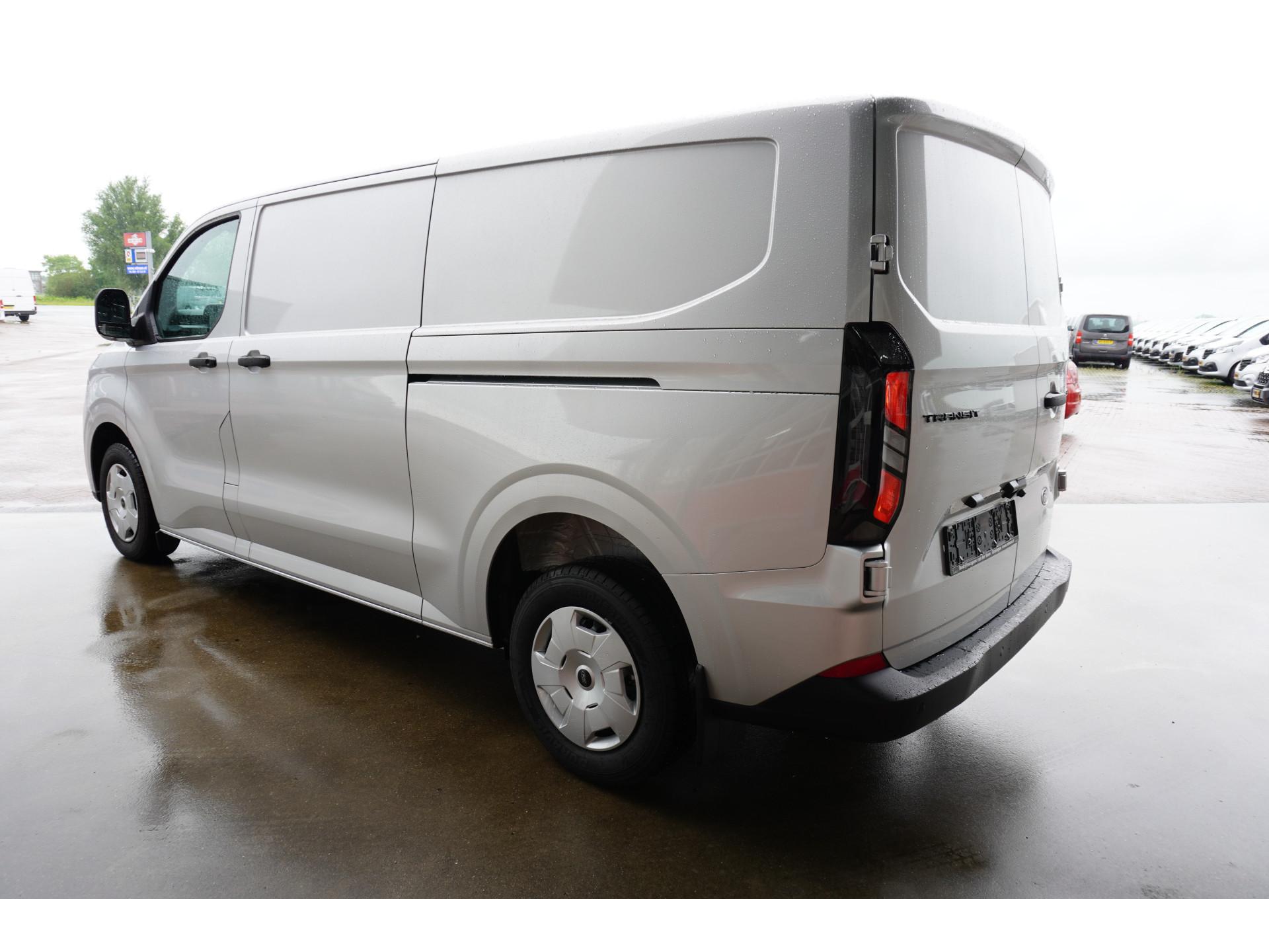 Foto 7 van Ford Transit Custom 320L 2.0 TDCI 170PK L2H1 Trend Automaat Schuifdeur L / R