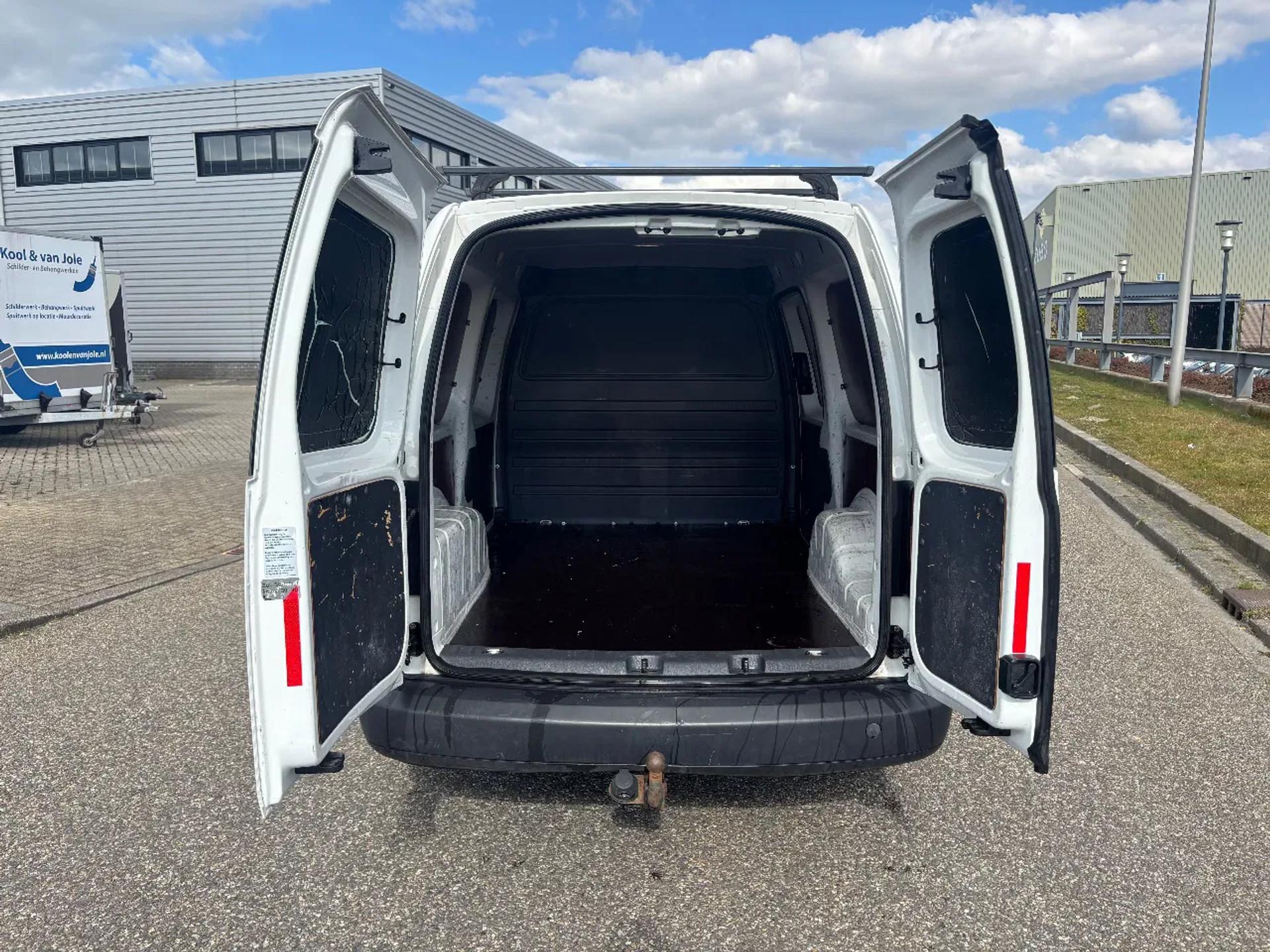 Foto 6 van Volkswagen 1.6TDI Trekhaak Cruisecontrol MARGE