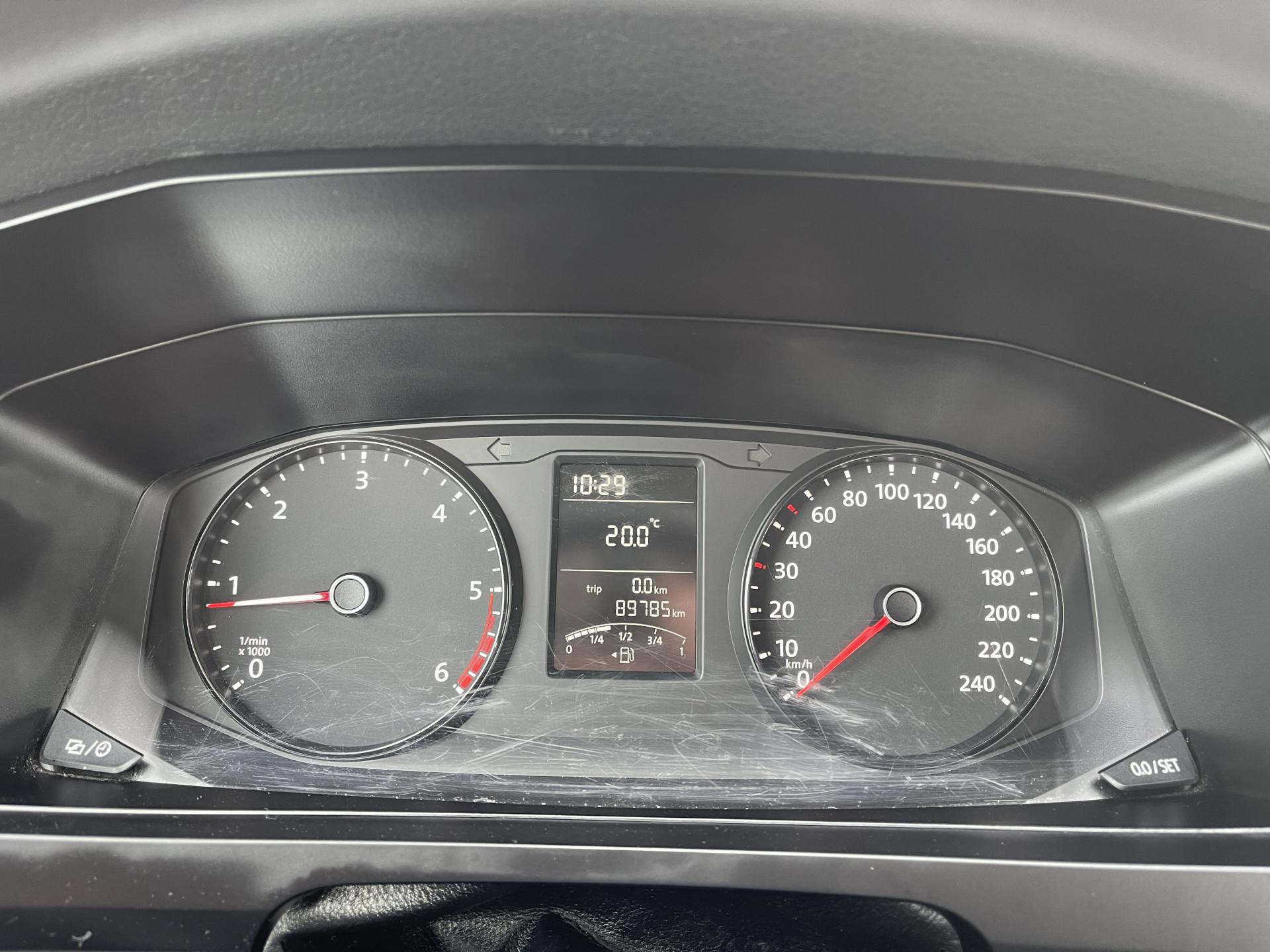 Foto 10 van Volkswagen Transporter 2.0 TDI 150 PK EURO 6 / 4X4 / DUBBELE CABINE / PICK UP / 4MOTION / TREKHAAK / DUBBEL CABINE