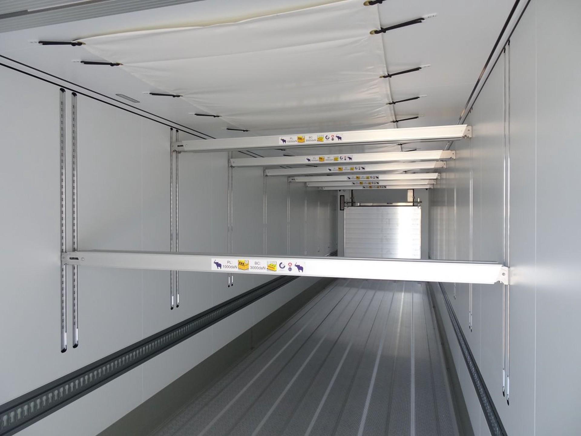 Foto 10 van Schmitz Cargobull SKO 24/L THERMOKING SLXI 300 / DOPPEL STOCK