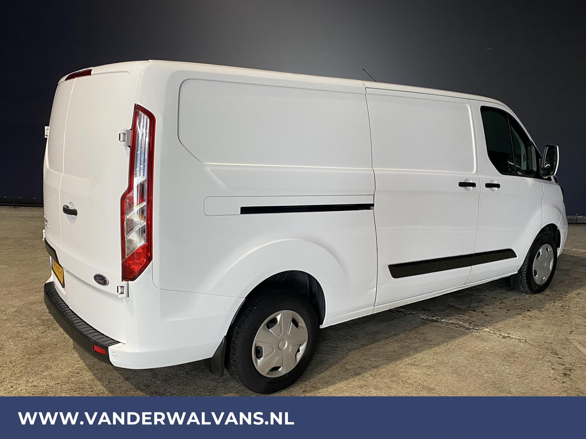 Foto 12 van Ford Transit Custom 2.0TDCI L2H1 Trend Euro6 Airco | Cruise | 2800KG Trekvermogen
