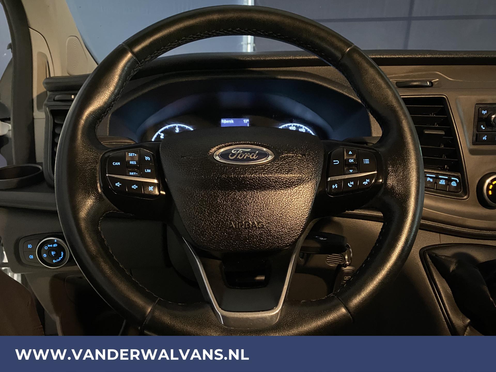 Foto 14 van Ford Transit Custom 2.0TDCI L2H1 Trend Euro6 Airco | Cruise | 2800KG Trekvermogen