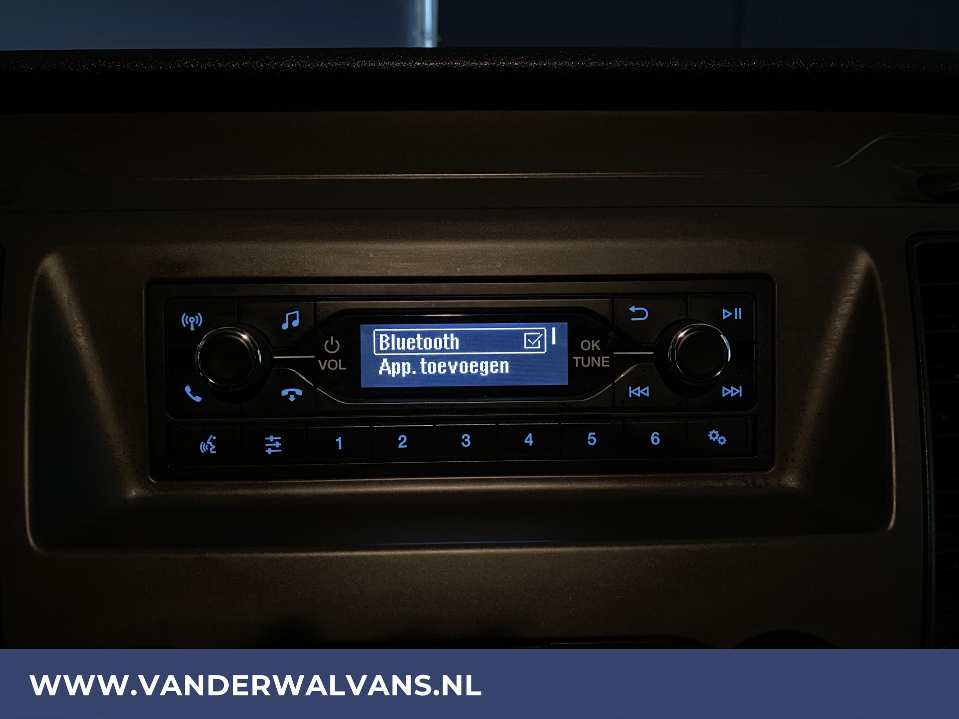 Foto 5 van Ford Transit Custom 2.0TDCI L2H1 Trend Euro6 Airco | Cruise | 2800KG Trekvermogen