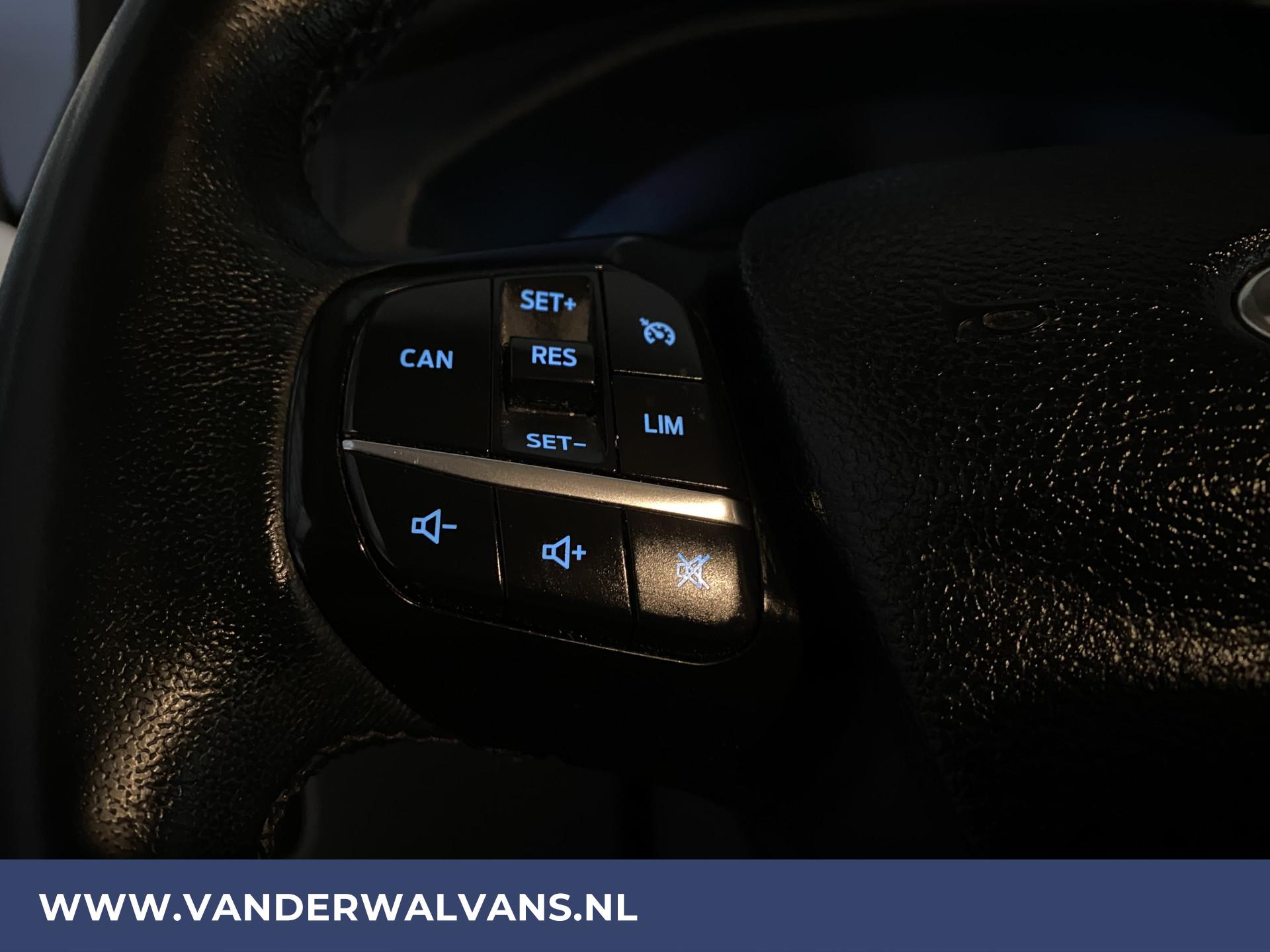 Foto 6 van Ford Transit Custom 2.0TDCI L2H1 Trend Euro6 Airco | Cruise | 2800KG Trekvermogen