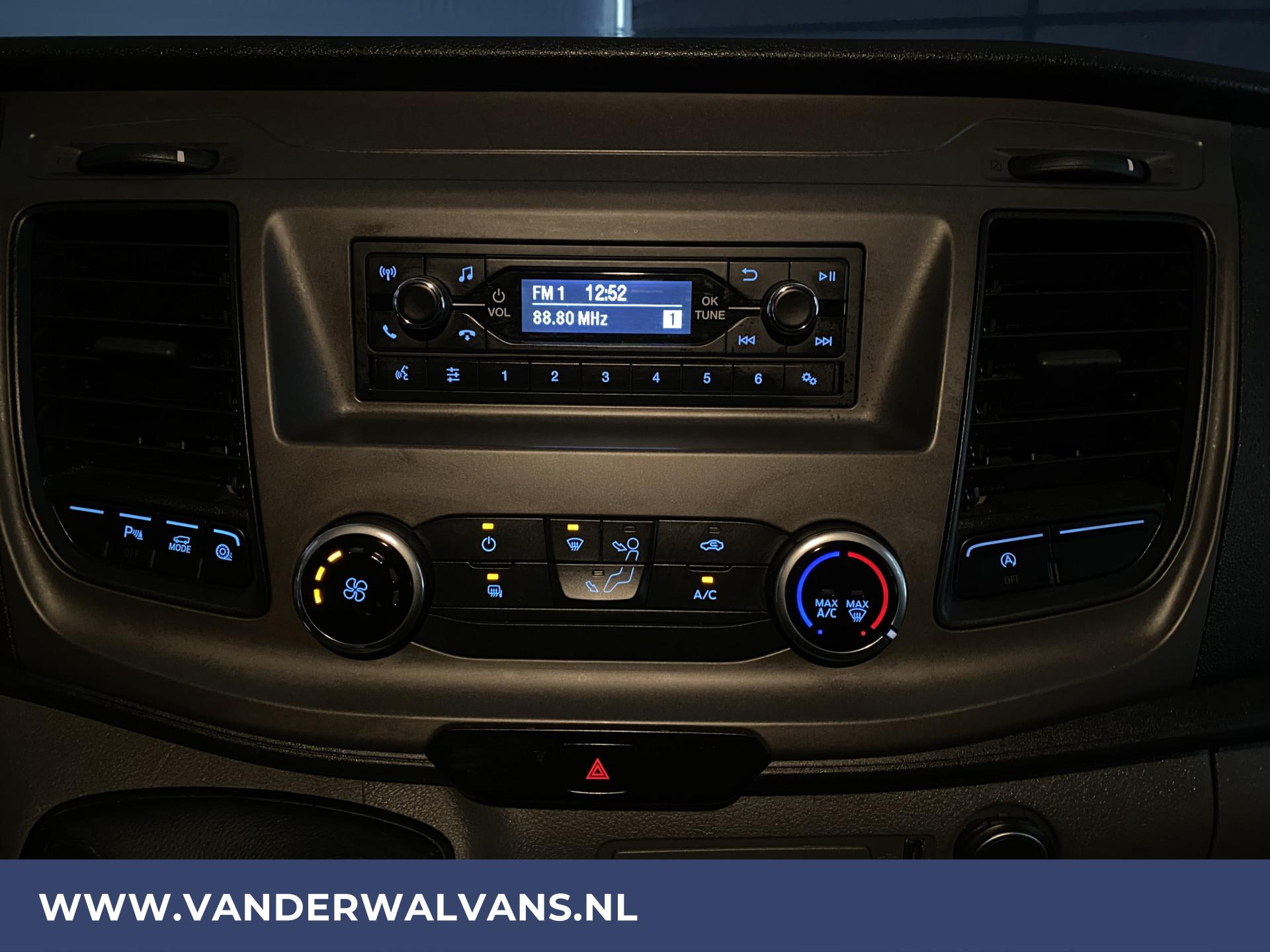Foto 7 van Ford Transit Custom 2.0TDCI L2H1 Trend Euro6 Airco | Cruise | 2800KG Trekvermogen