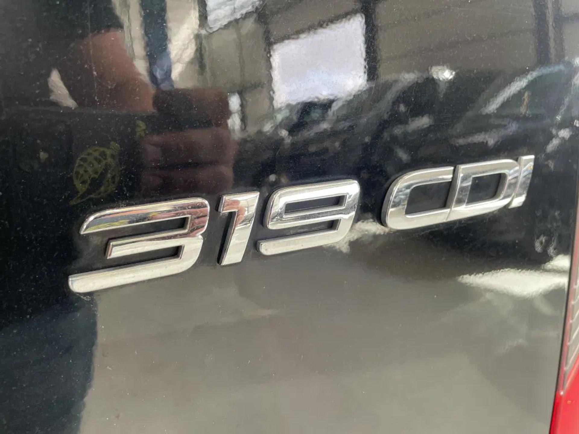 Foto 4 van Mercedes-Benz 319CDI 6 cil L3H2 Airco Navi Cruisecontrol 270 Graden Deuren