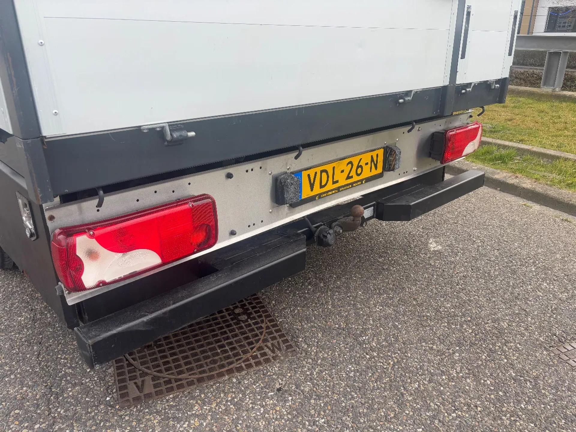 Foto 6 van Mercedes-Benz 316CDI Openlaadbak Automaat Airco Navi Trekhaak EURO 6