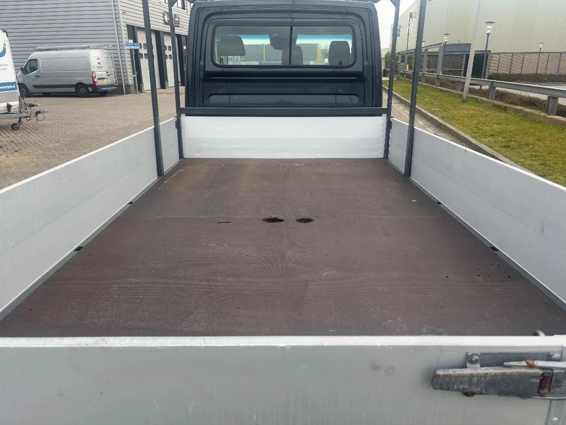 Foto 7 van Mercedes-Benz 316CDI Openlaadbak Automaat Airco Navi Trekhaak EURO 6