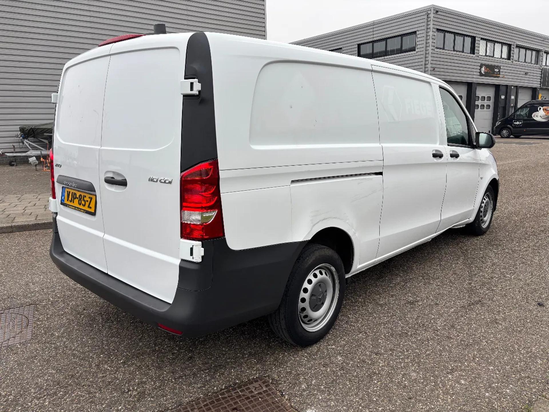 Foto 4 van Mercedes-Benz 110CDI L3H1 Airco Cruisecontrol EURO 6