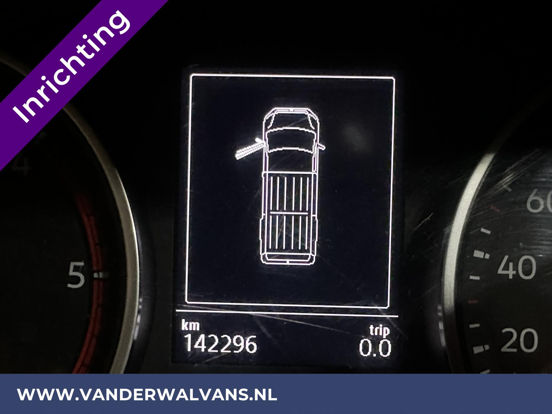 Foto 25 van Volkswagen Crafter 2.0 TDI 177pk L3H3 L2H2 Inrichting Euro6 ** Airco | Trekhaak 3000kg | Camera | Parkeersensoren