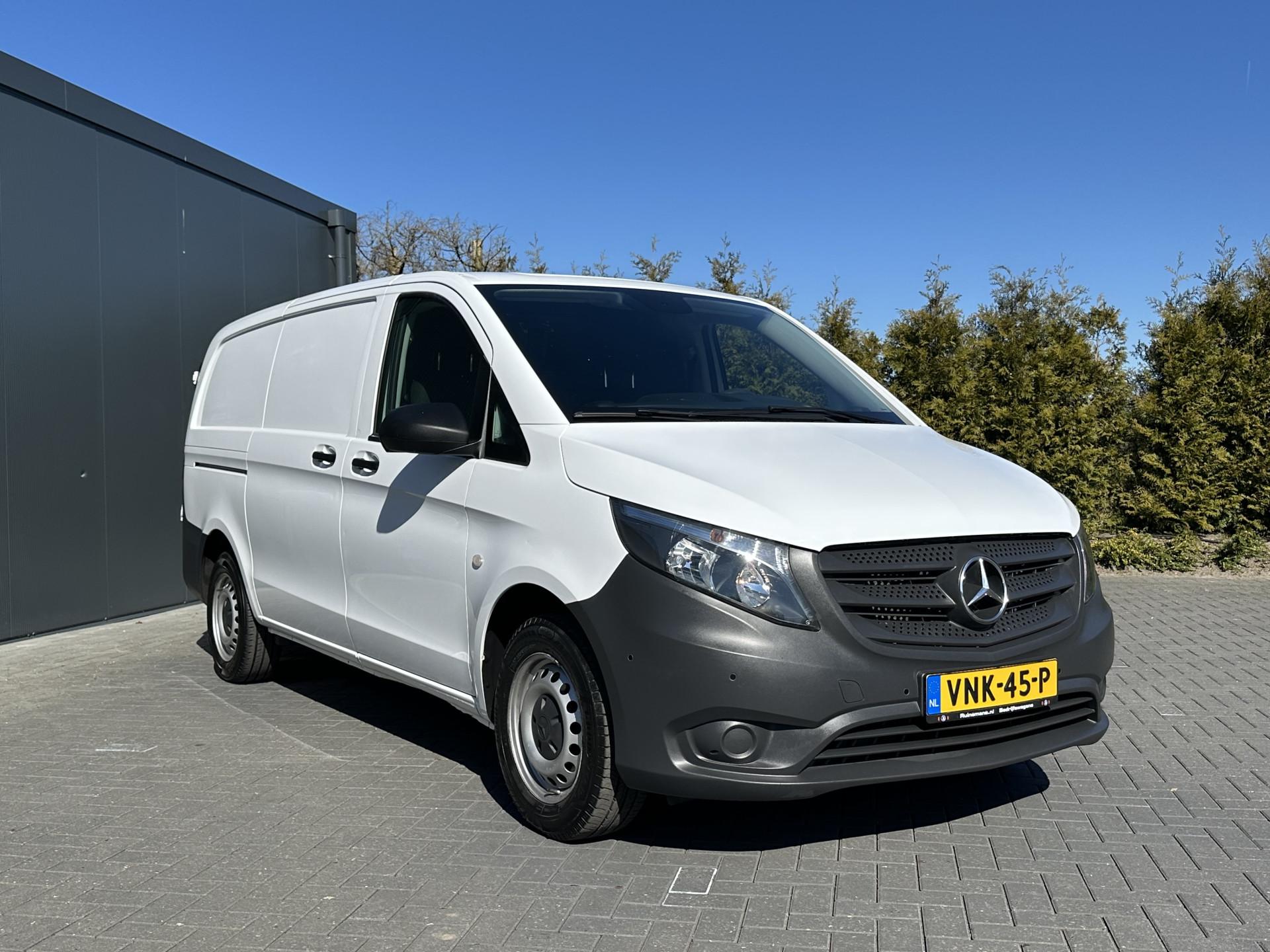 Foto 3 van Mercedes-Benz 116 CDI 164 PK / L2H1 / 1e EIG. / CAMERA / TREKHAAK / NAVI / CRUISE / AIRCO