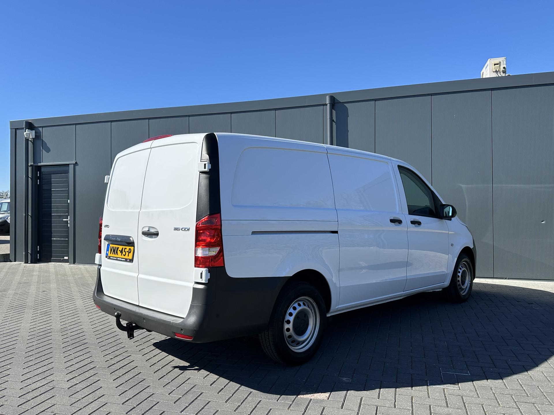 Foto 4 van Mercedes-Benz 116 CDI 164 PK / L2H1 / 1e EIG. / CAMERA / TREKHAAK / NAVI / CRUISE / AIRCO