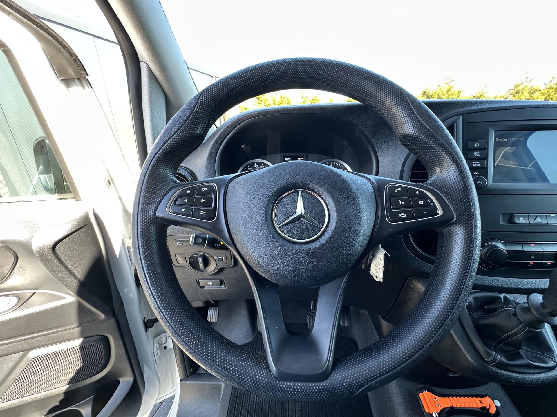 Foto 9 van Mercedes-Benz 116 CDI 164 PK / L2H1 / 1e EIG. / CAMERA / TREKHAAK / NAVI / CRUISE / AIRCO