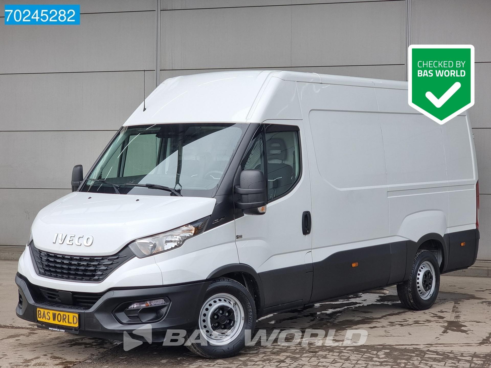 Foto 1 van Iveco 35S14 L2H2 Euro6 Airco Cruise 12m3 Airco Cruise control