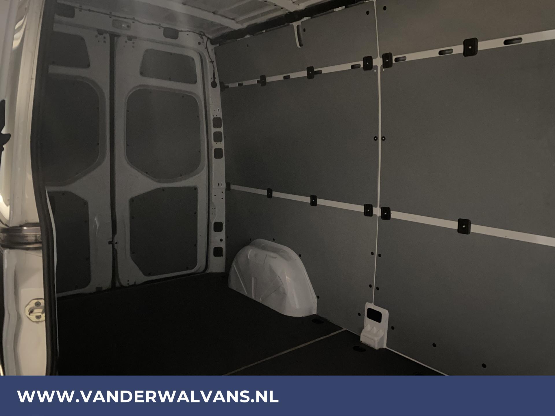 Foto 11 van Mercedes-Benz Sprinter 314CDI 143pk L2H2 Euro6 Airco | Bijrijdersbank | Bluetooth telefoonvoorbereiding