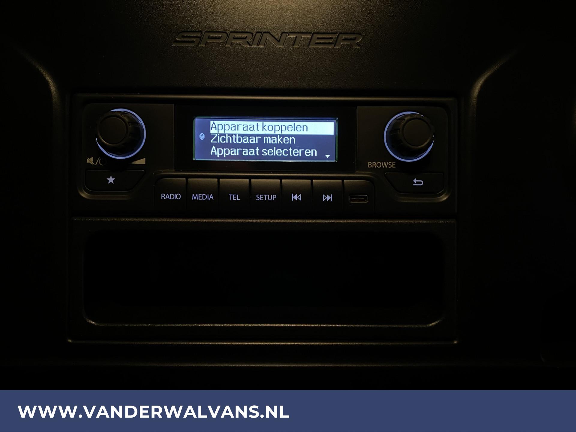 Foto 8 van Mercedes-Benz Sprinter 314CDI 143pk L2H2 Euro6 Airco | Bijrijdersbank | Bluetooth telefoonvoorbereiding