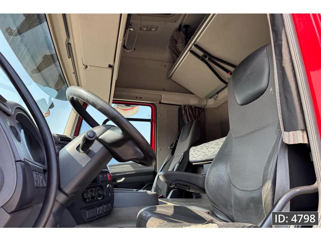 Side left