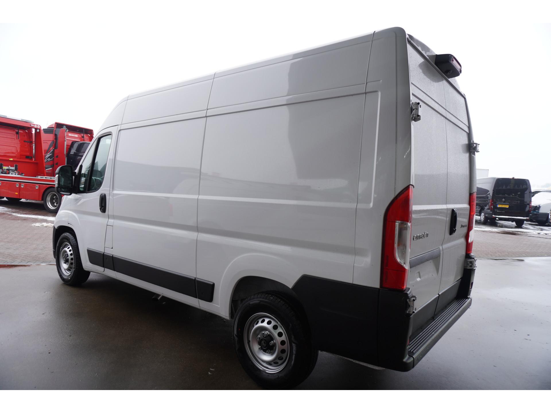 Foto 8 van Citroën 2.2 BlueHDi 140PK S&S L2H2 3.5t Automaat