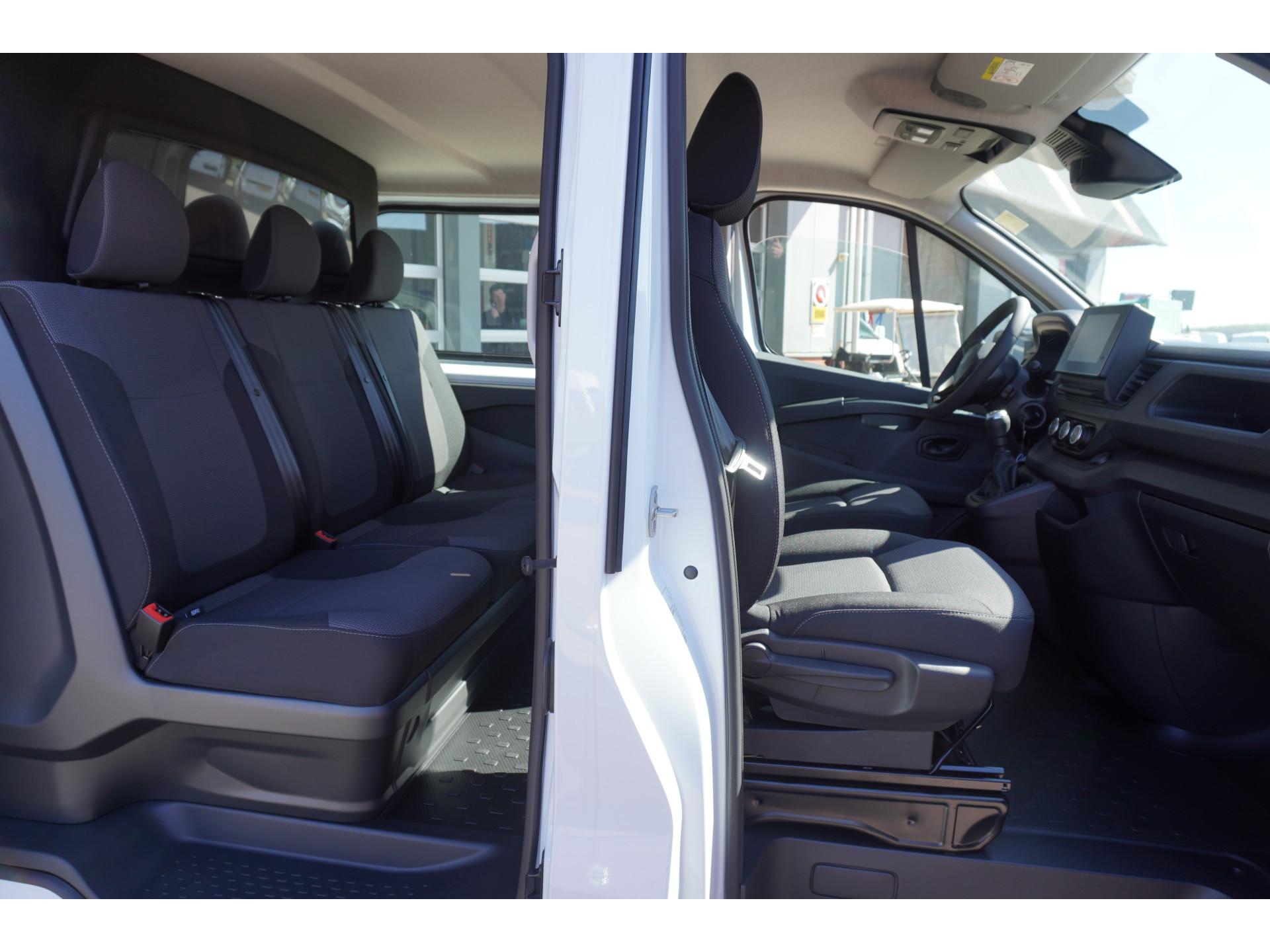 Foto 11 van Renault 2.0 Blue dCi 130PK T29 L2H1 Start Dubbelcabine