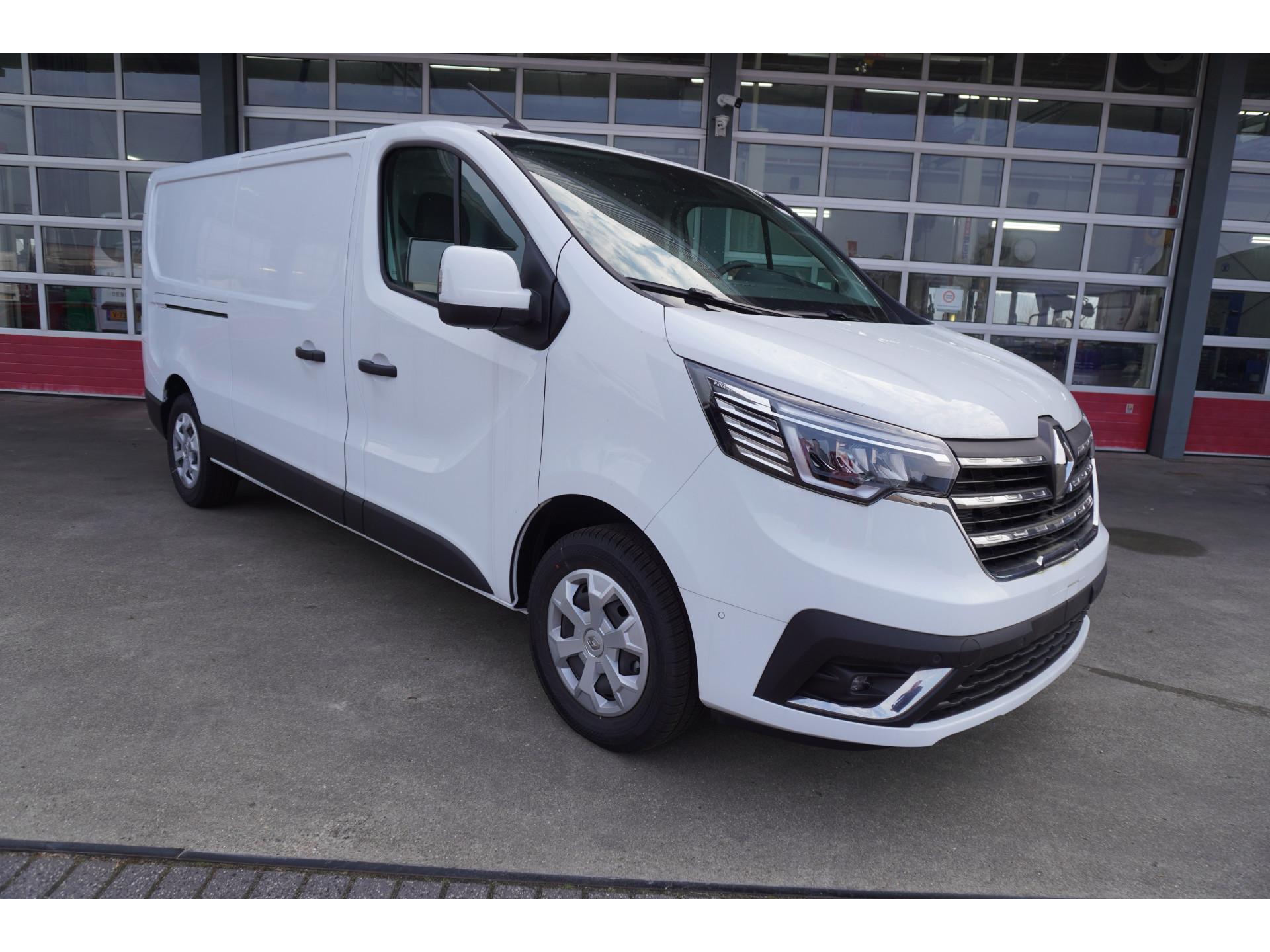 Foto 2 van Renault 2.0 dCi 130PK L2H1 Work Edition Schuifdeur L/R