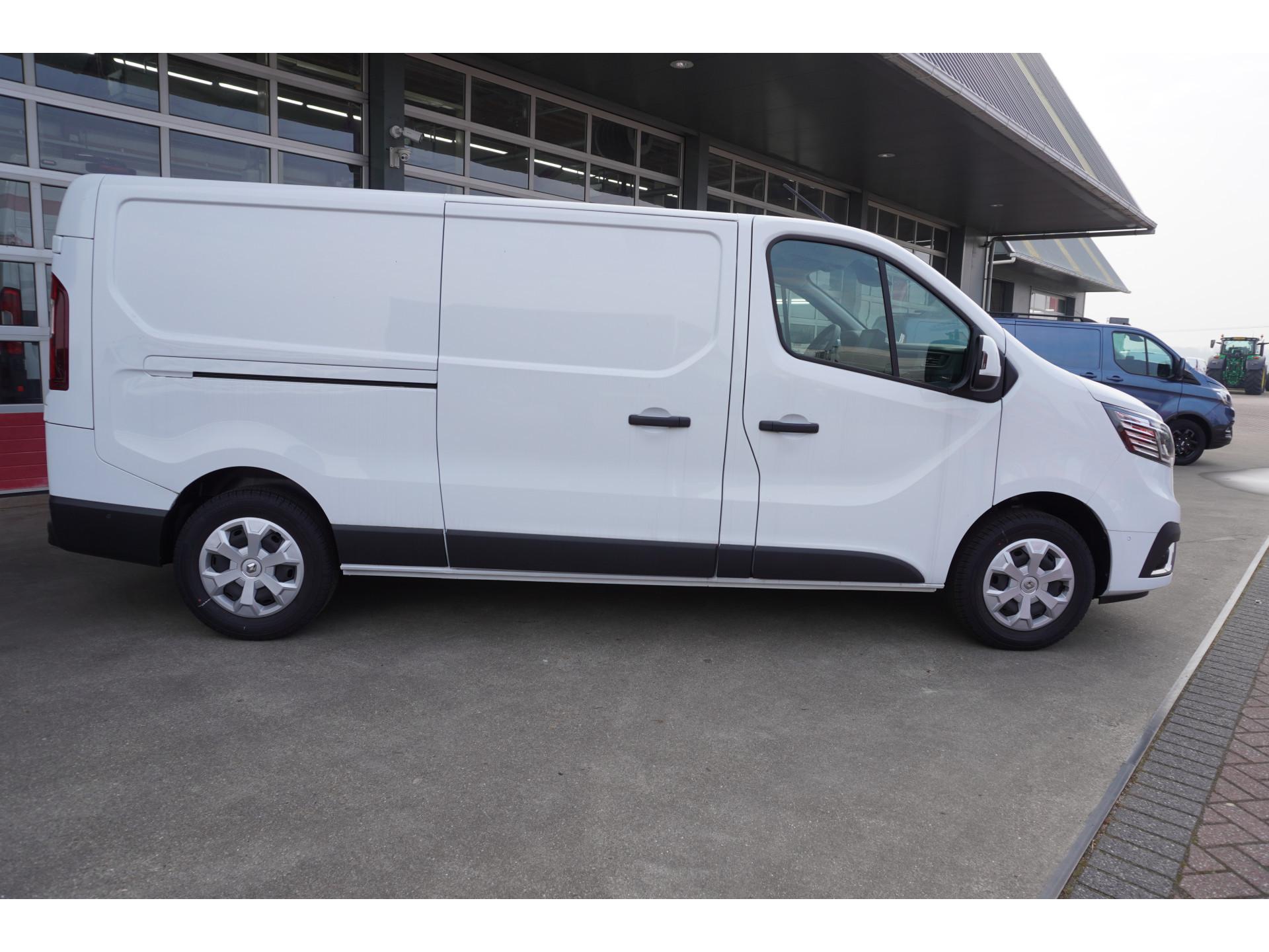 Foto 3 van Renault 2.0 dCi 130PK L2H1 Work Edition Schuifdeur L/R