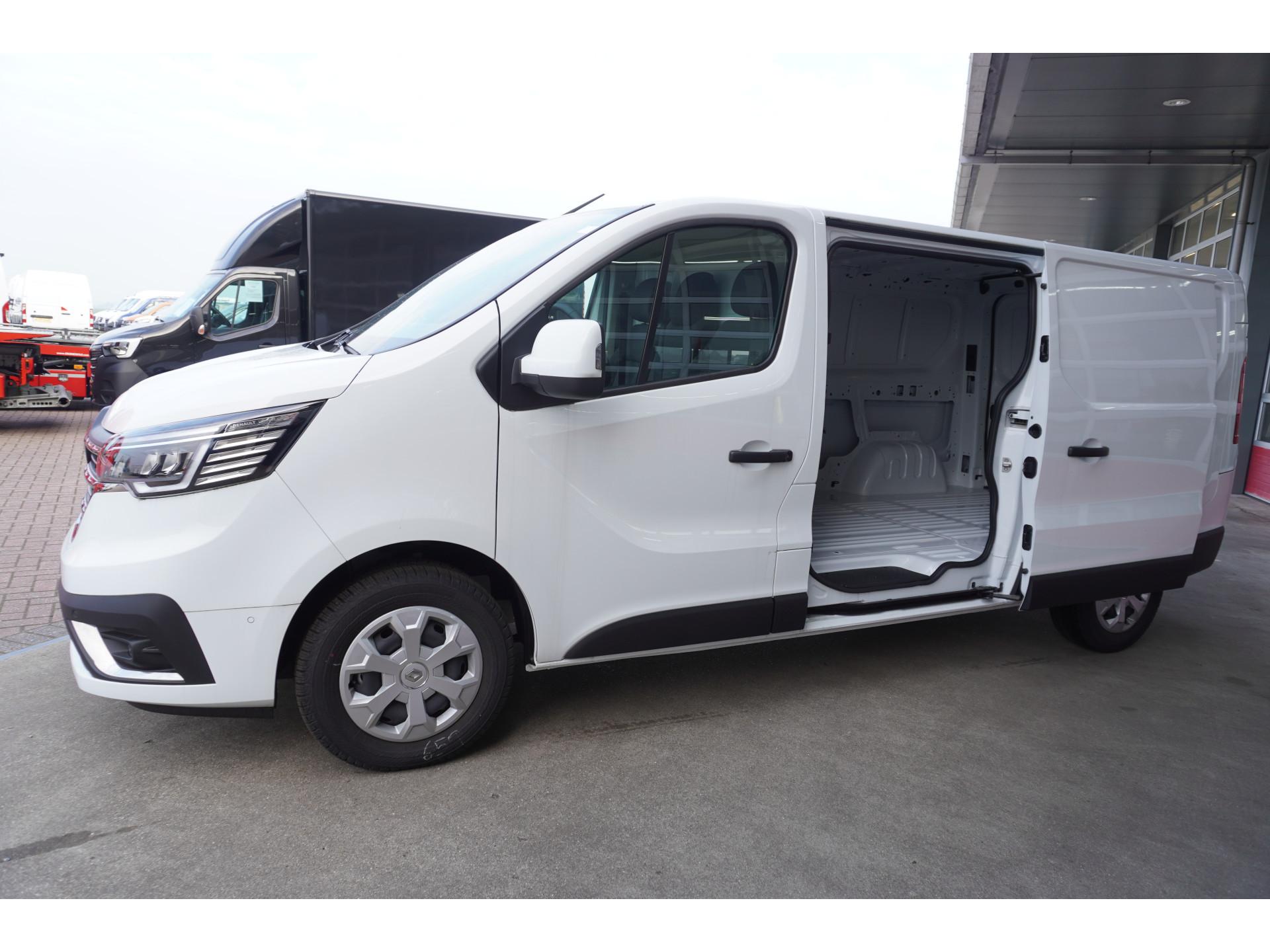 Foto 9 van Renault 2.0 dCi 130PK L2H1 Work Edition Schuifdeur L/R
