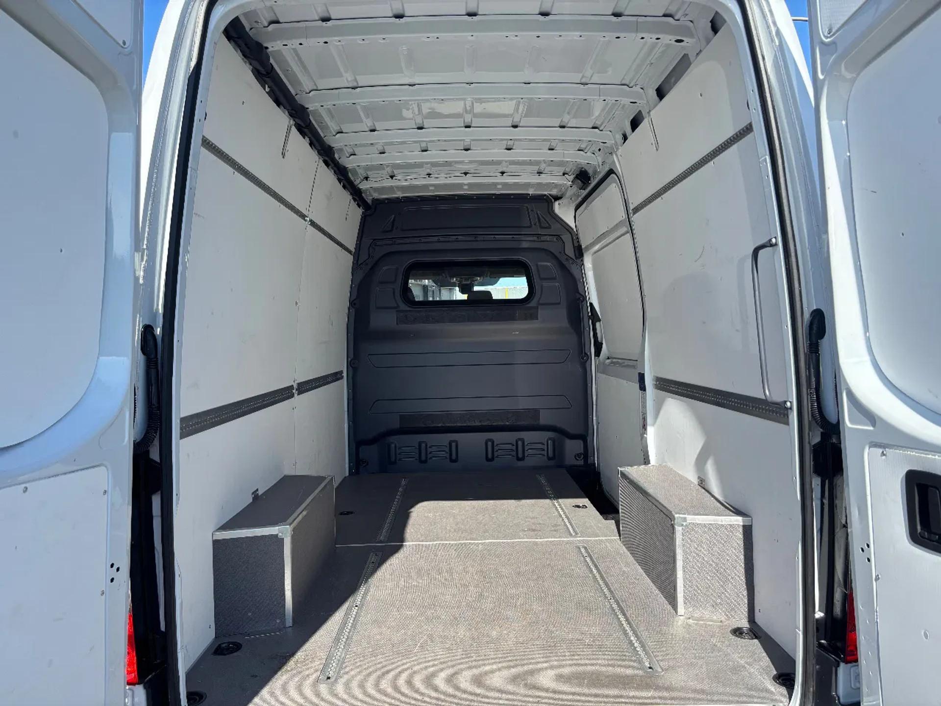 Foto 9 van Mercedes-Benz 317CDI L2H2 Automaat Airco Navi Cruisecontrol 47000KM
