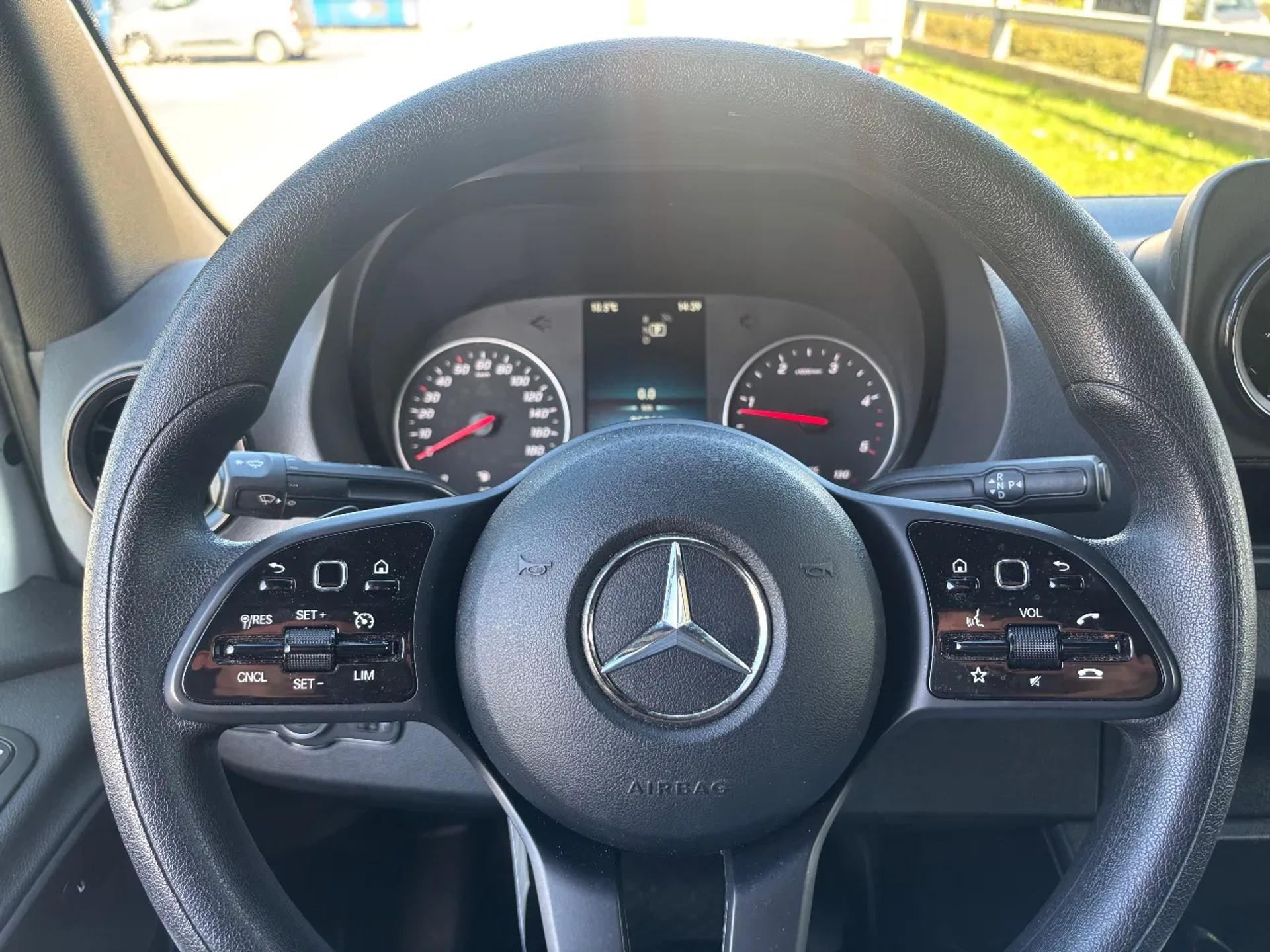 Foto 16 van Mercedes-Benz 317CDI L2H2 Automaat Airco Navi Cruisecontrol 38000KM BPM VRIJ