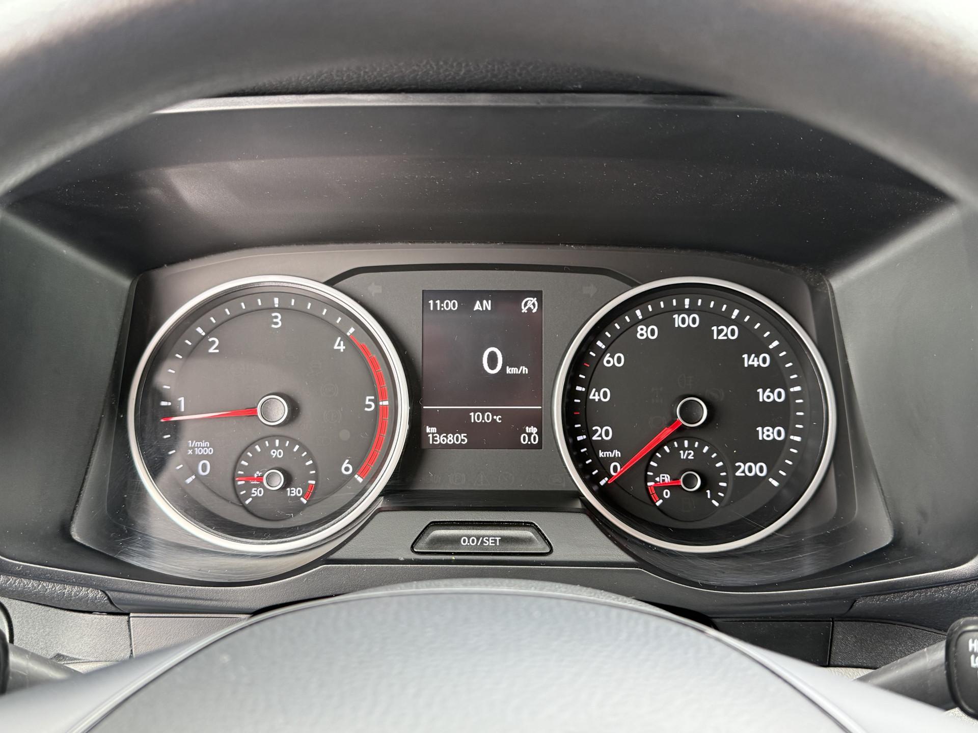 Foto 12 van Volkswagen 35 2.0 TDI HIGHLINE+ / L3H3 / 2x SCHUIFDEUR / 1e EIG. / AIRCO / CRUISE / NAVI / CAMERA / DAB