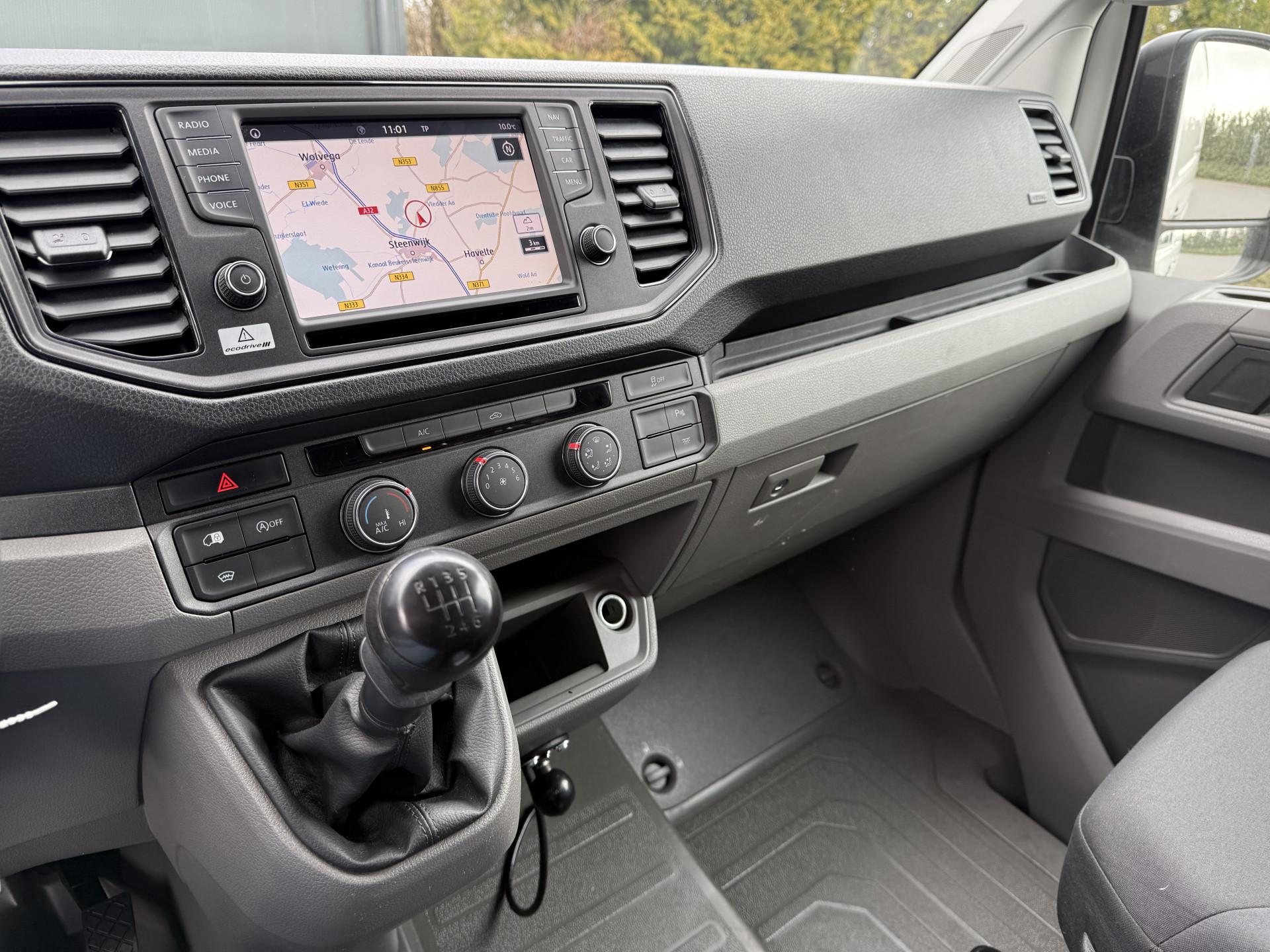 Foto 13 van Volkswagen 35 2.0 TDI HIGHLINE+ / L3H3 / 2x SCHUIFDEUR / 1e EIG. / AIRCO / CRUISE / NAVI / CAMERA / DAB