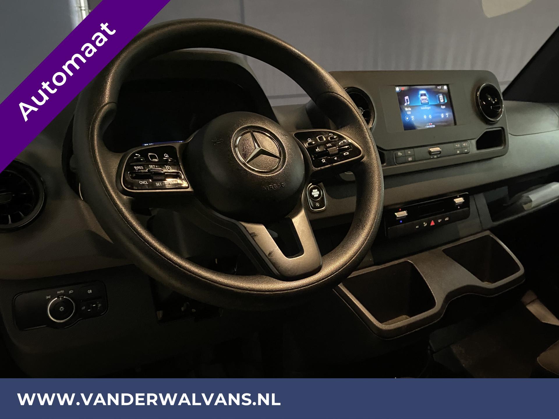 Foto 8 van Mercedes-Benz Sprinter 317 CDI 170pk 9G-Tronic Automaat L3H2 Euro6 Airco | Camera | Apple Carplay