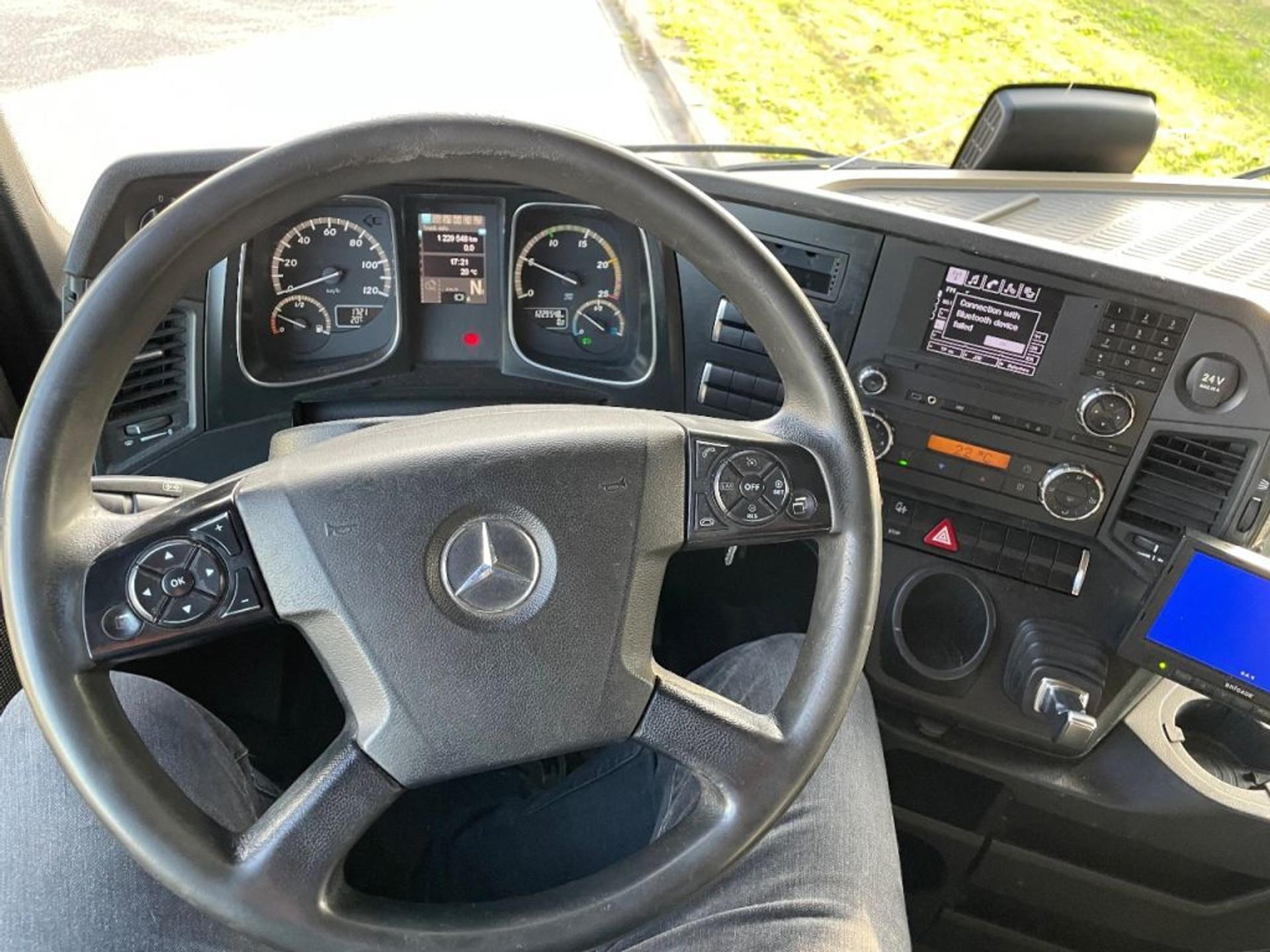 Foto 7 van Mercedes-Benz Actros 1842 holland truck 6-2016