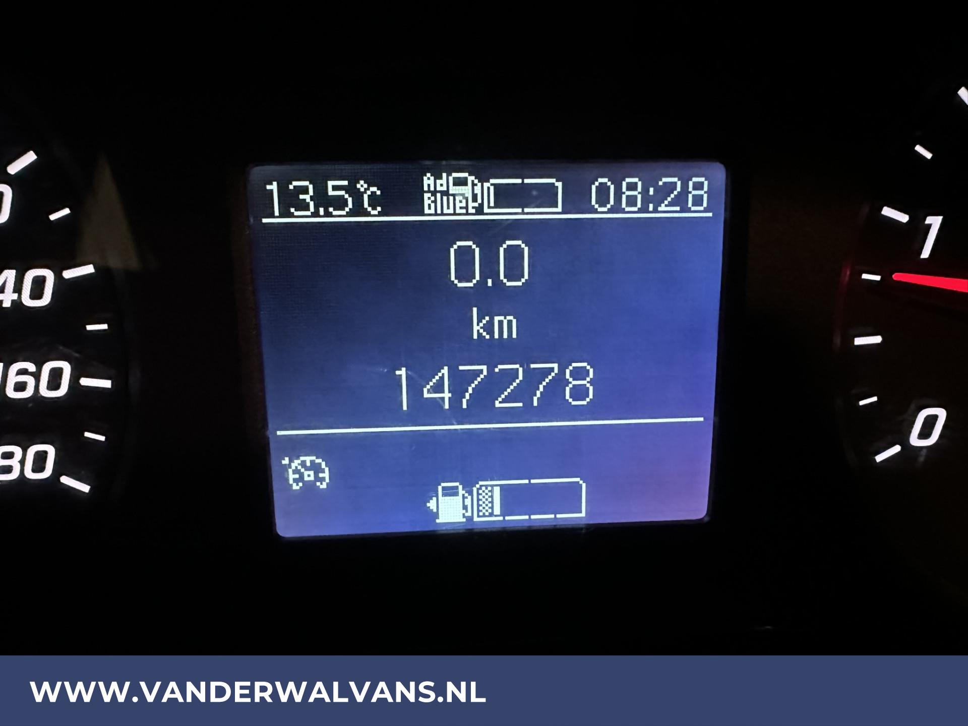 Foto 19 van Mercedes-Benz Sprinter 314 CDI 143pk L2H2 Euro6 Airco | Cruise Control | Trekhaak | 270 graden achterdeuren |