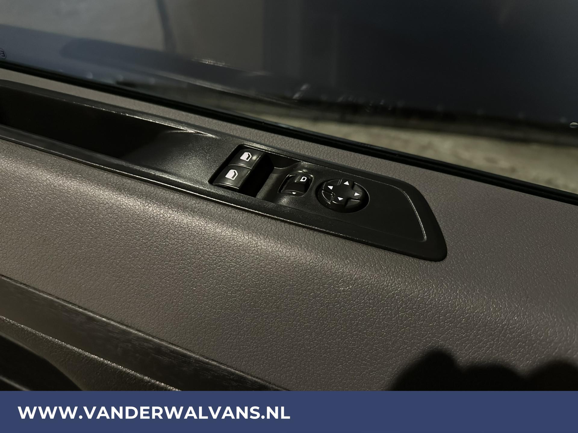 Foto 14 van Opel Vivaro 1.5CDTI 120pk L2H1 Euro6 Airco | Apple Carplay | Cruisecontrol
